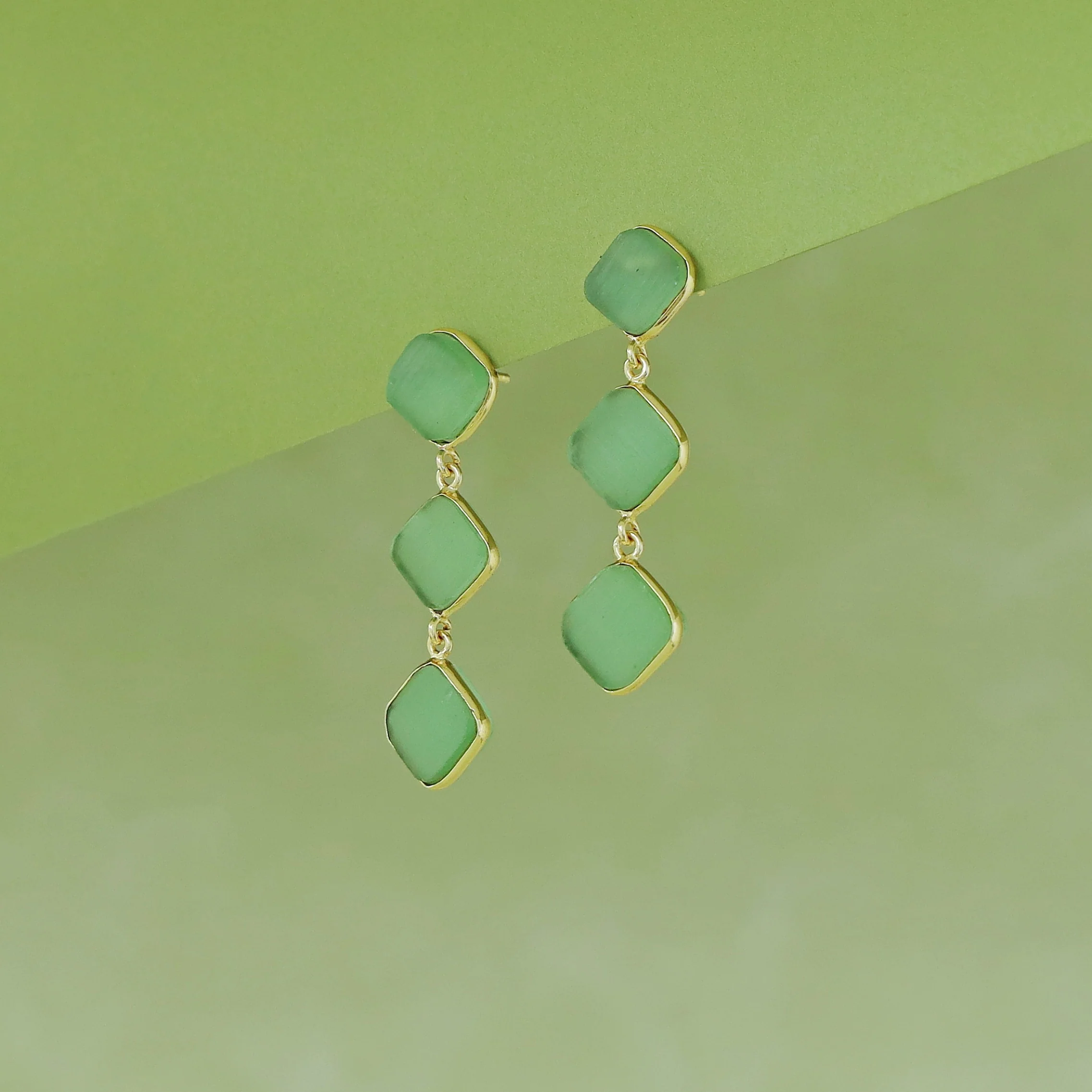 Golden 3 Layer Rhombus Earring - Image 11