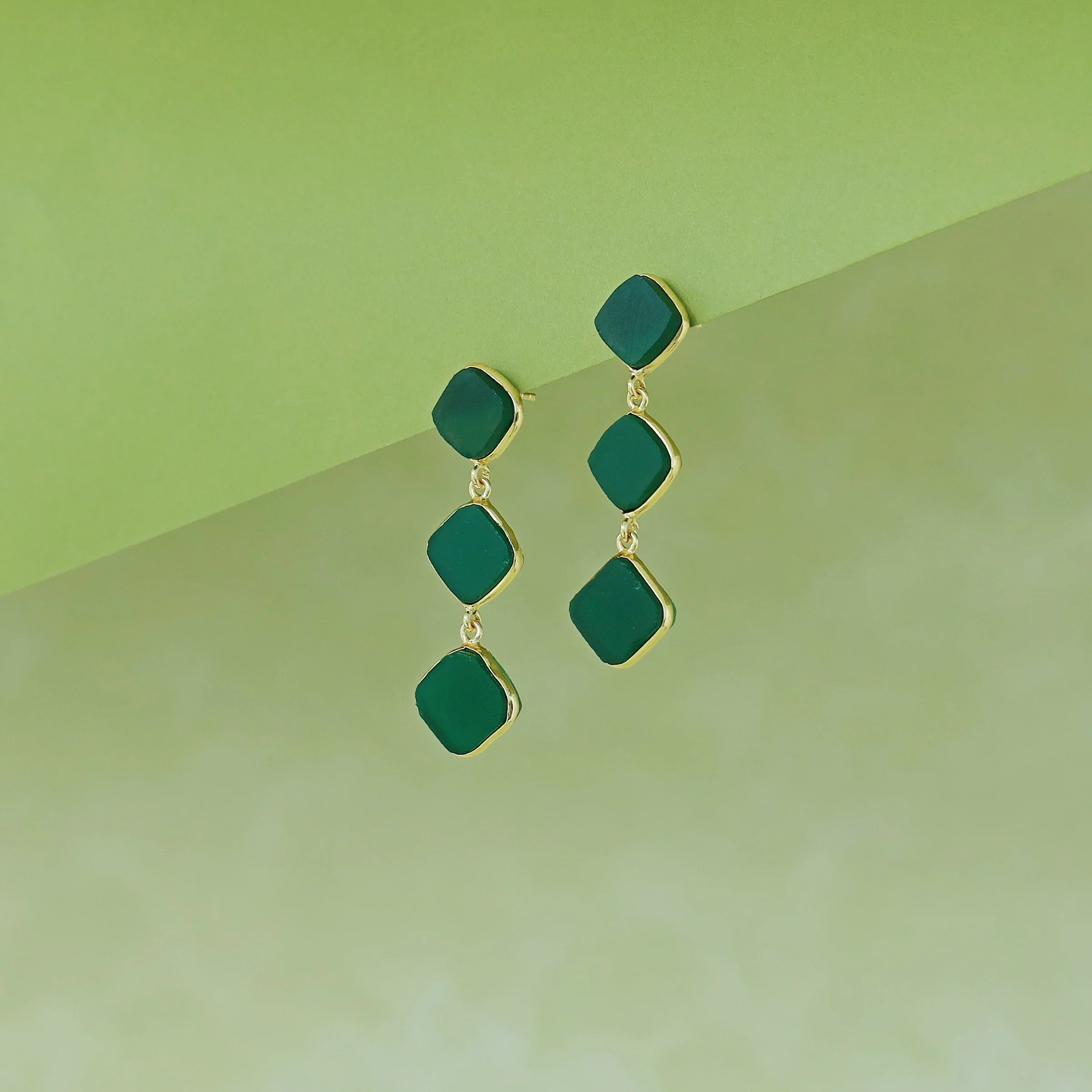 Golden 3 Layer Rhombus Earring - Image 7