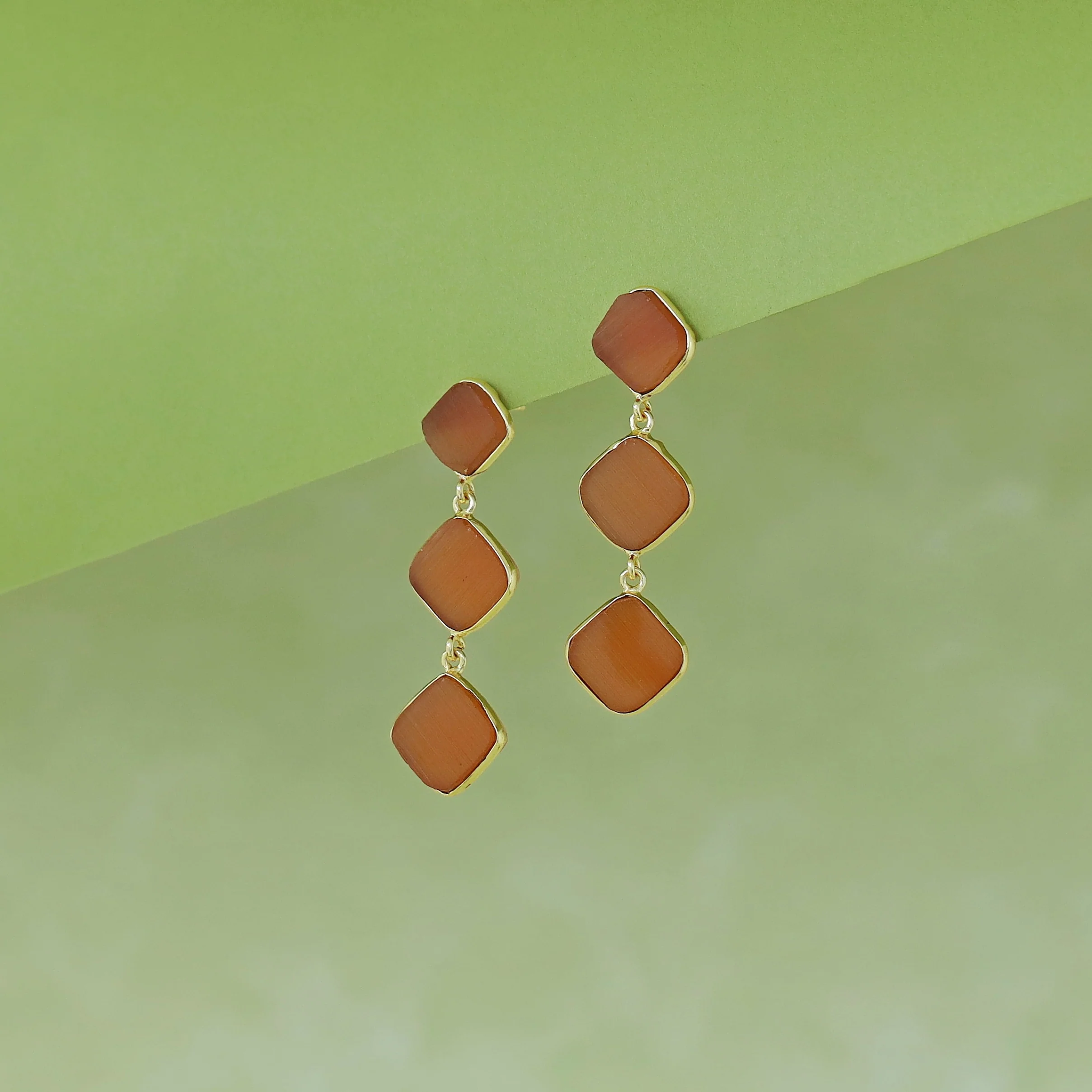 Golden 3 Layer Rhombus Earring - Image 8