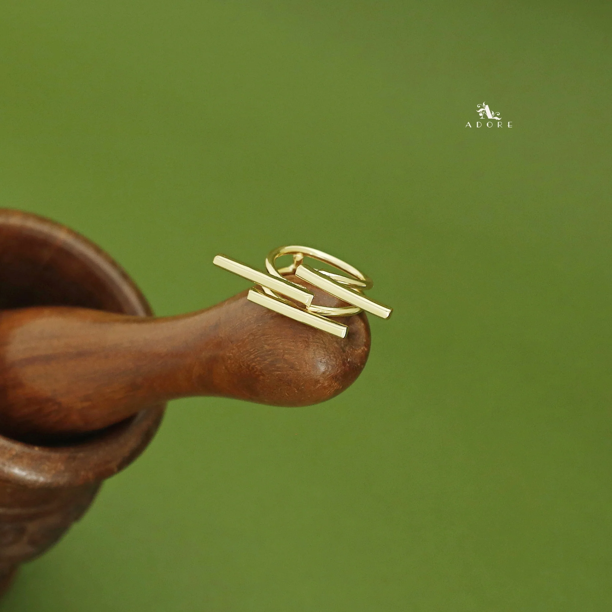 Golden 3 Line Rod Ring - Image 4