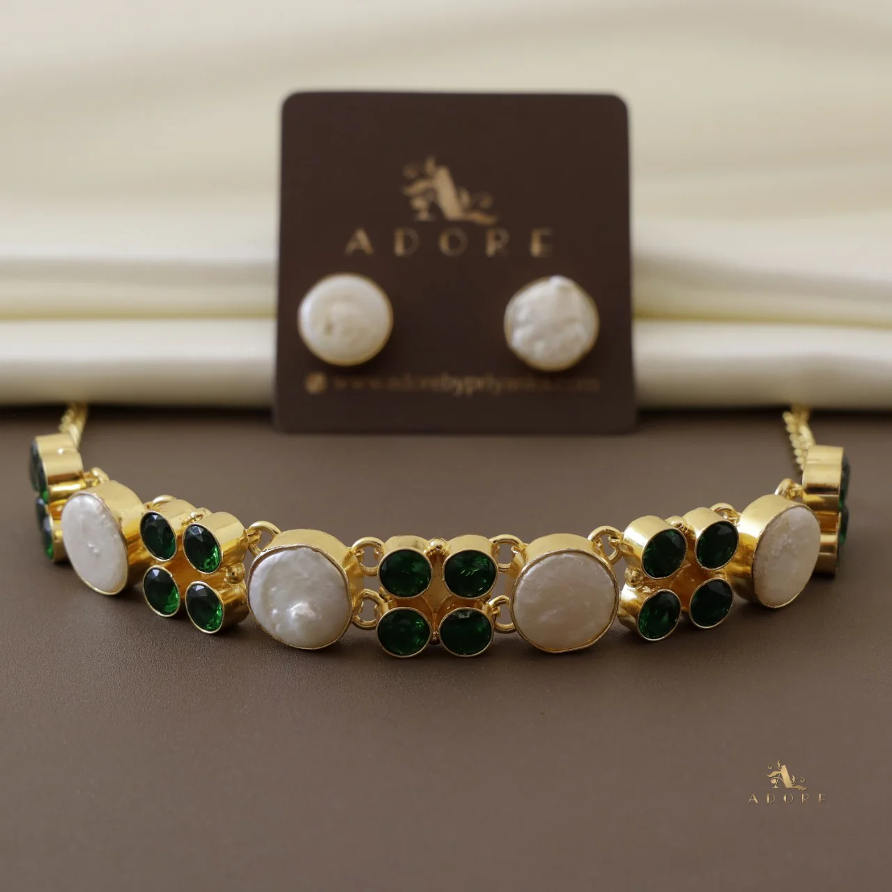 Golden Aboli Baroque Choker With Stud - Image 10