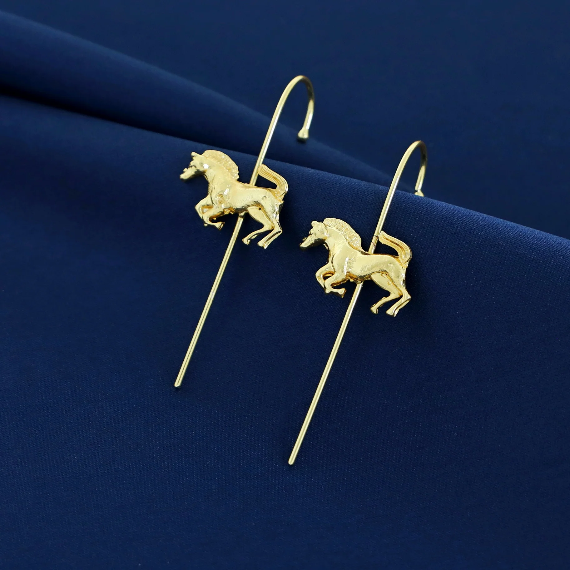 Analeia Golden Animals Ear-Cuff (Set Of 2) - Image 10