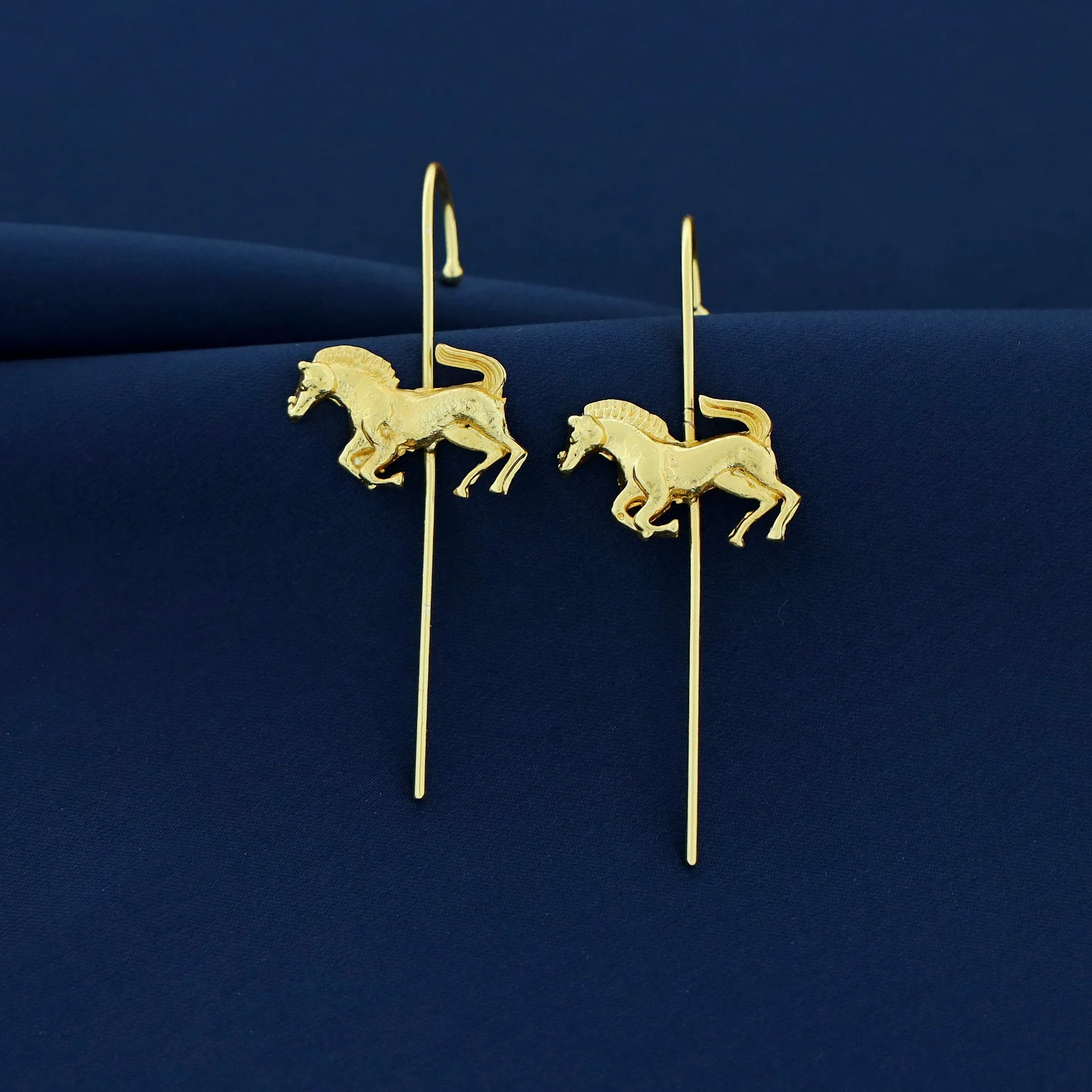 Analeia Golden Animals Ear-Cuff (Set Of 2) - Image 4