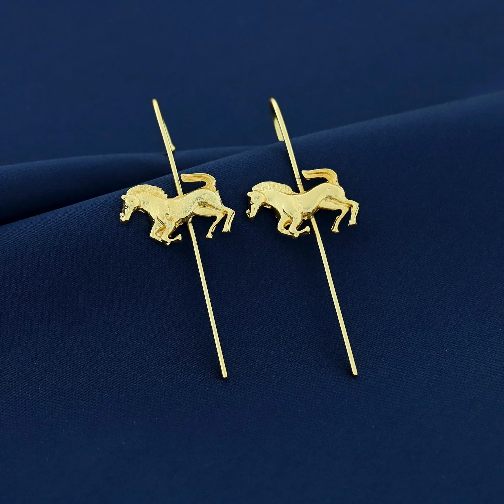 Analeia Golden Animals Ear-Cuff (Set Of 2) - Image 9