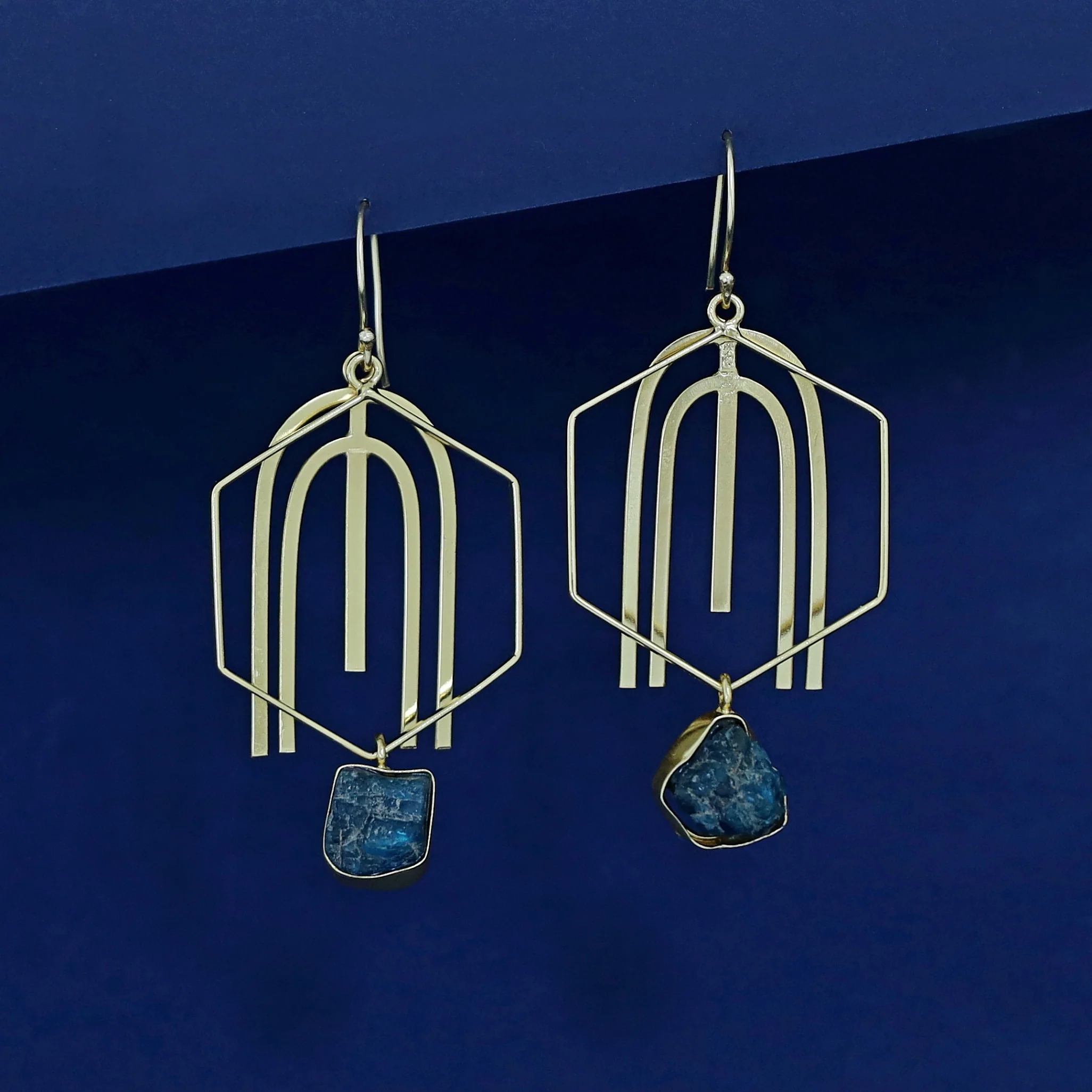 Golden Arch And Hexagon Raw Stone Drop - Image 4