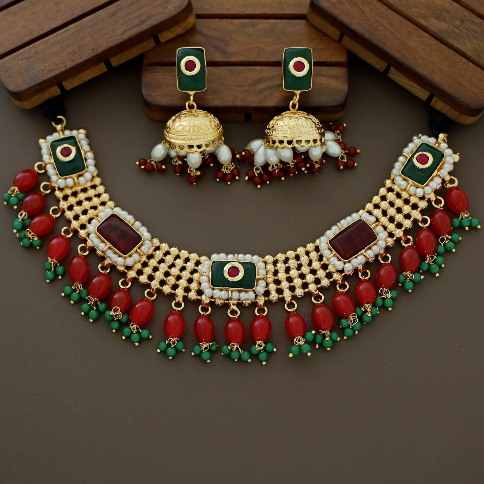 Golden Ball Rectangle Glossy Beaded Short Neckpiece With Earring - Image 2