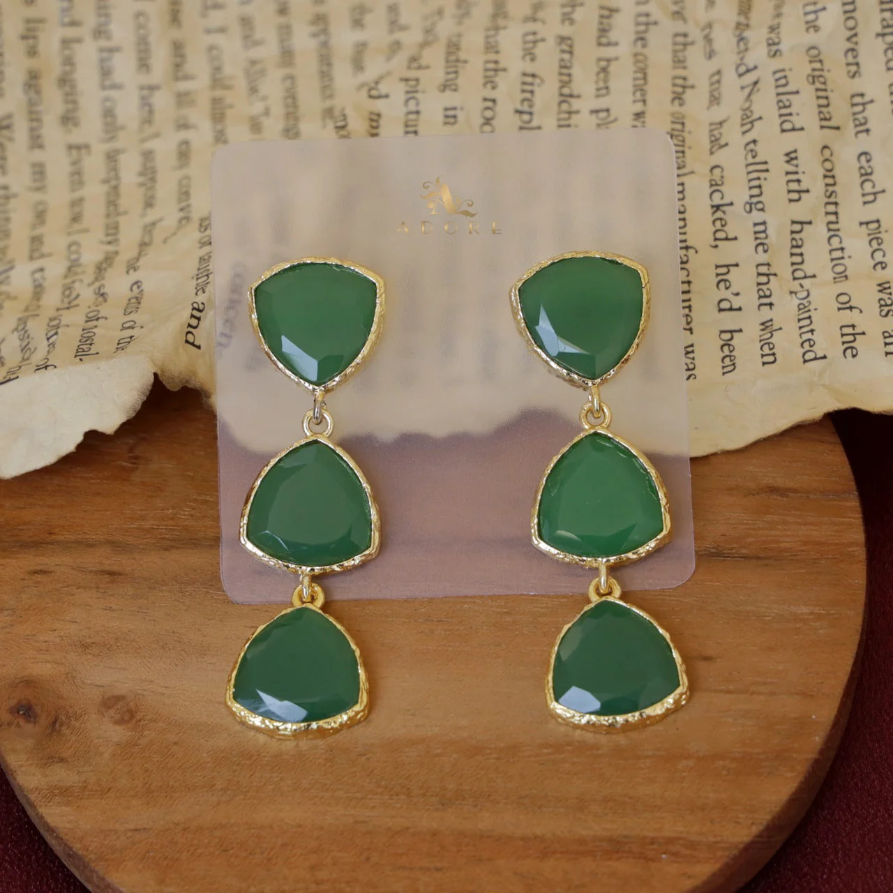 Golden Beatrixa Earring - Image 13