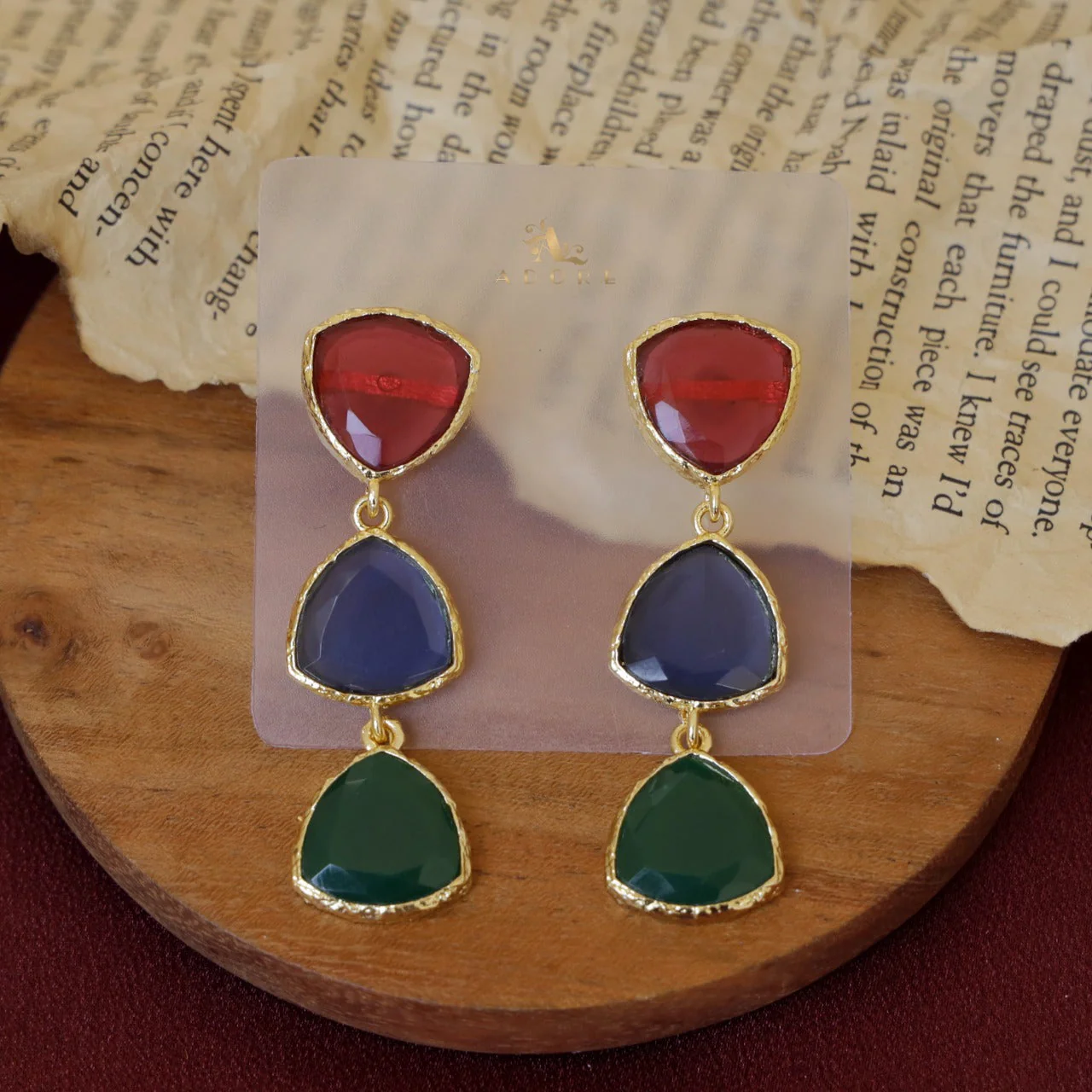 Golden Beatrixa Earring - Image 4