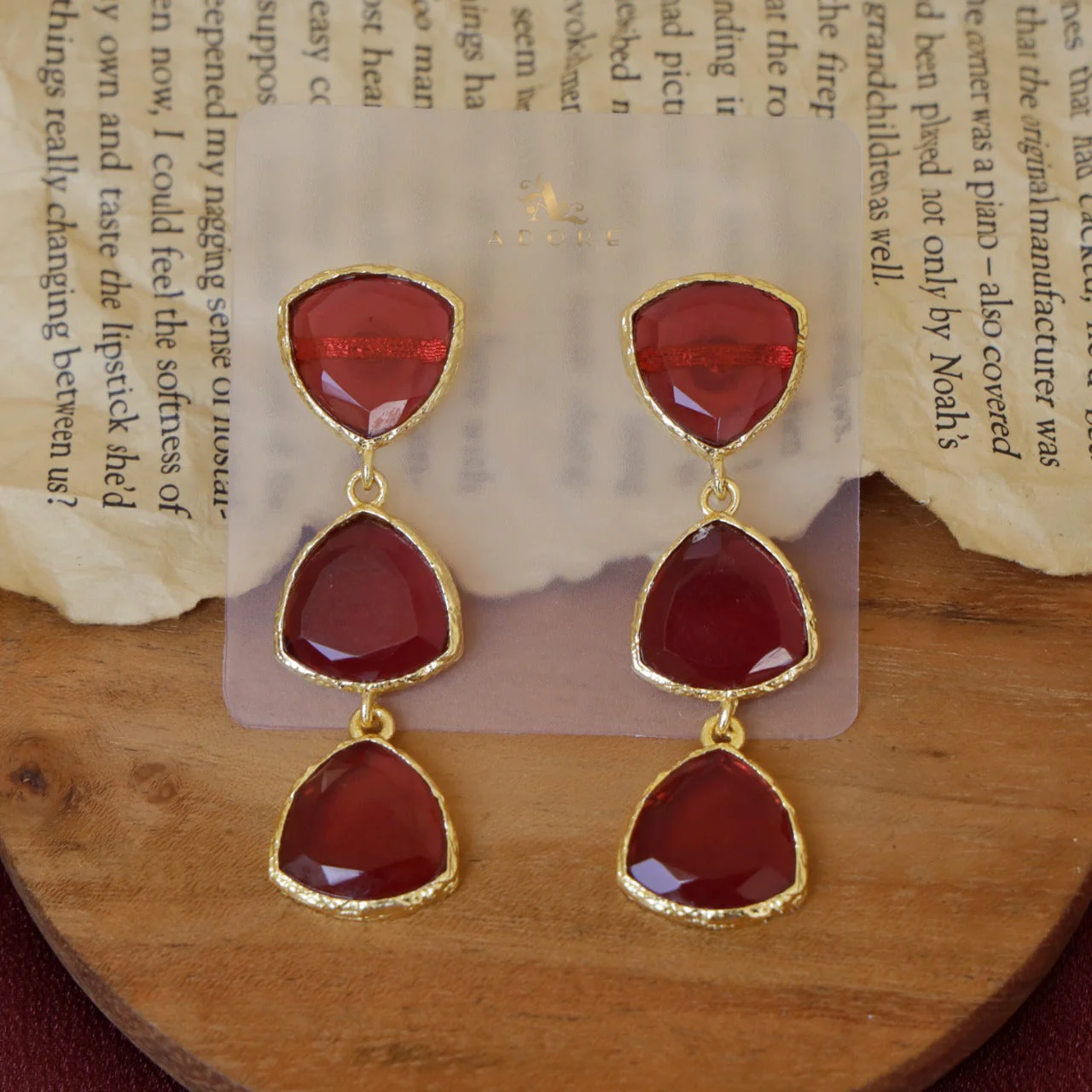 Golden Beatrixa Earring - Image 5