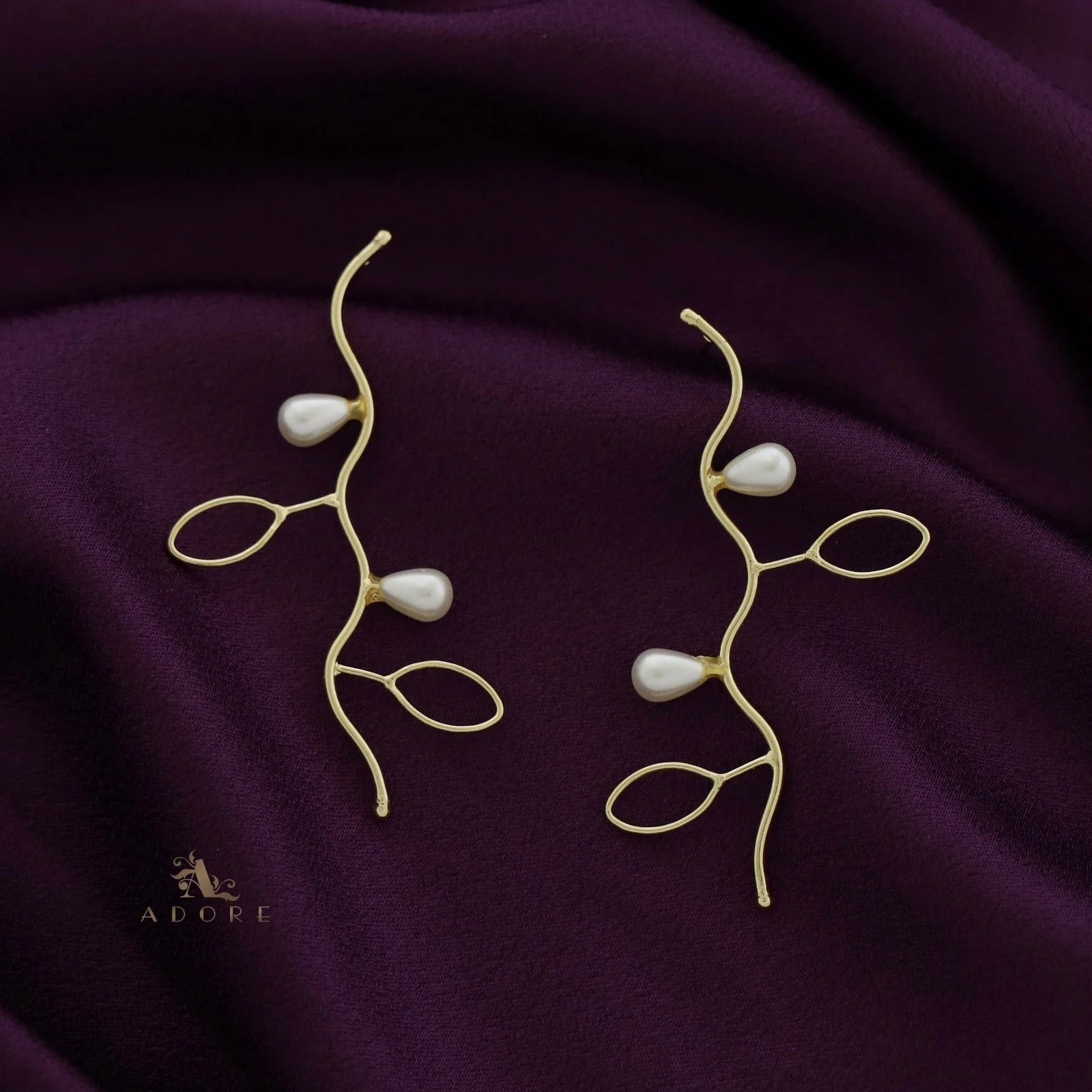 Golden Branch Pearl Earring - Image 3