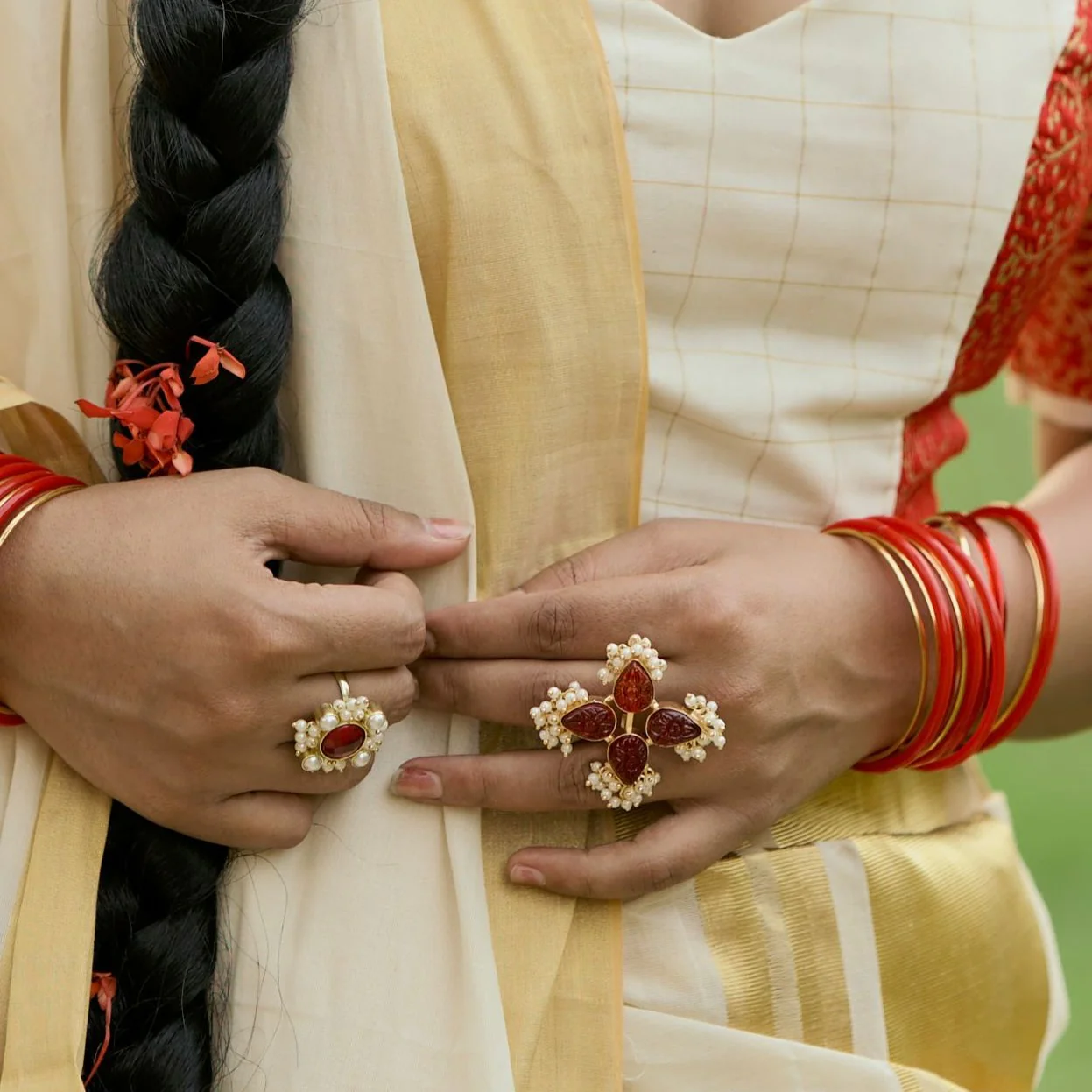 Golden Carved 4 Petal Cluster Pearl Ring - Image 4