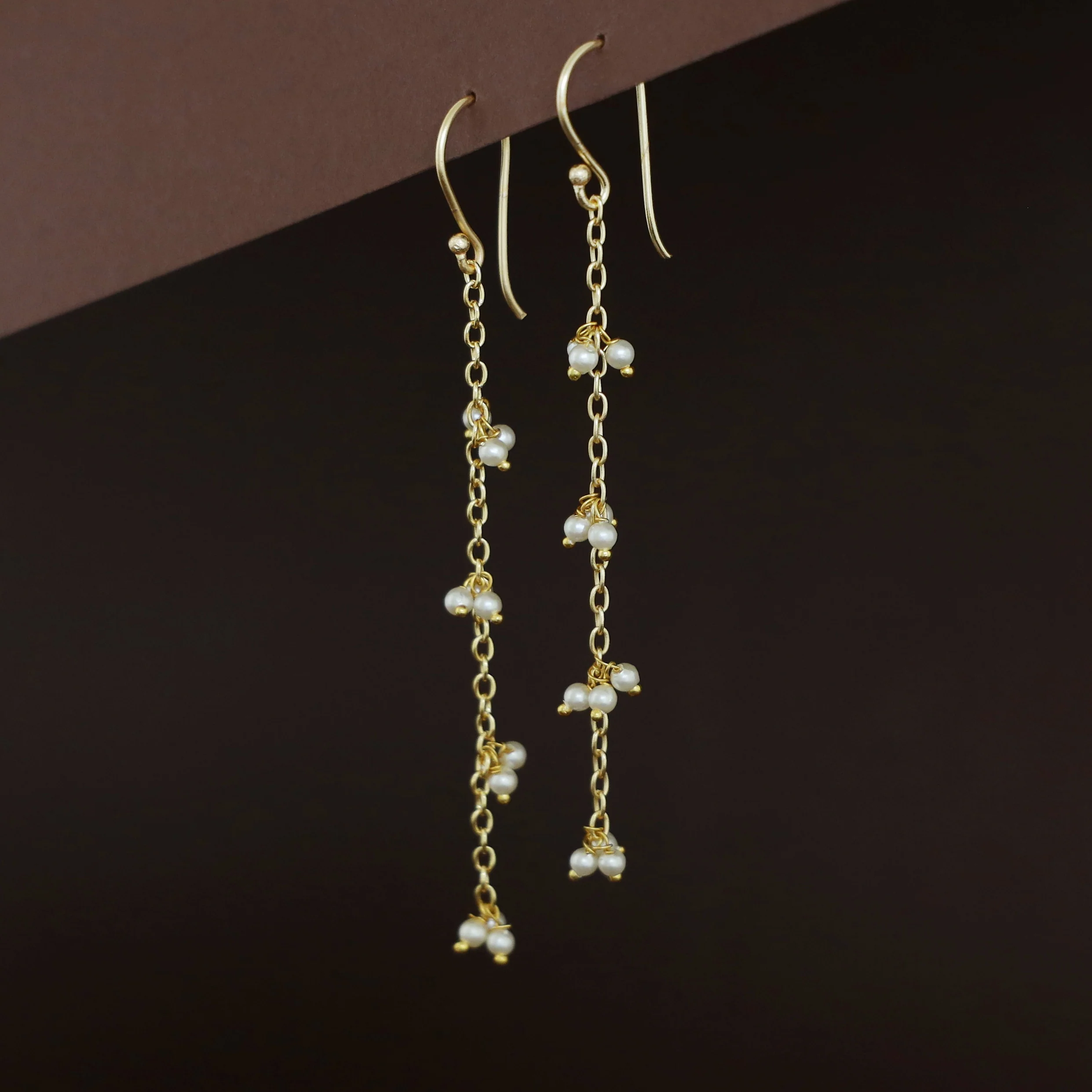 Golden Chainy Cluster Pearl Drop - Image 3