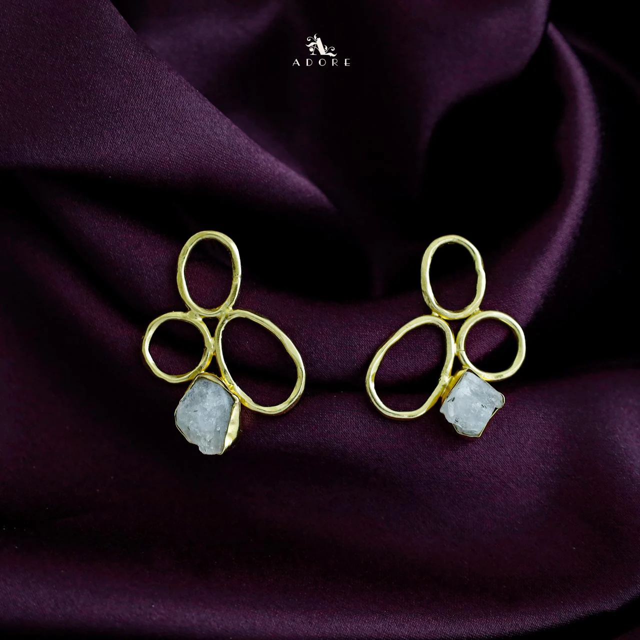 Golden Circle And Oval Raw Stone Earring - Image 3
