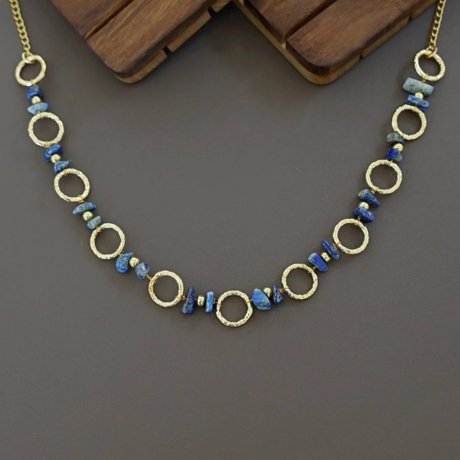 Jismi Golden Hammered Circle And Raw Stone Neckpiece - Image 2
