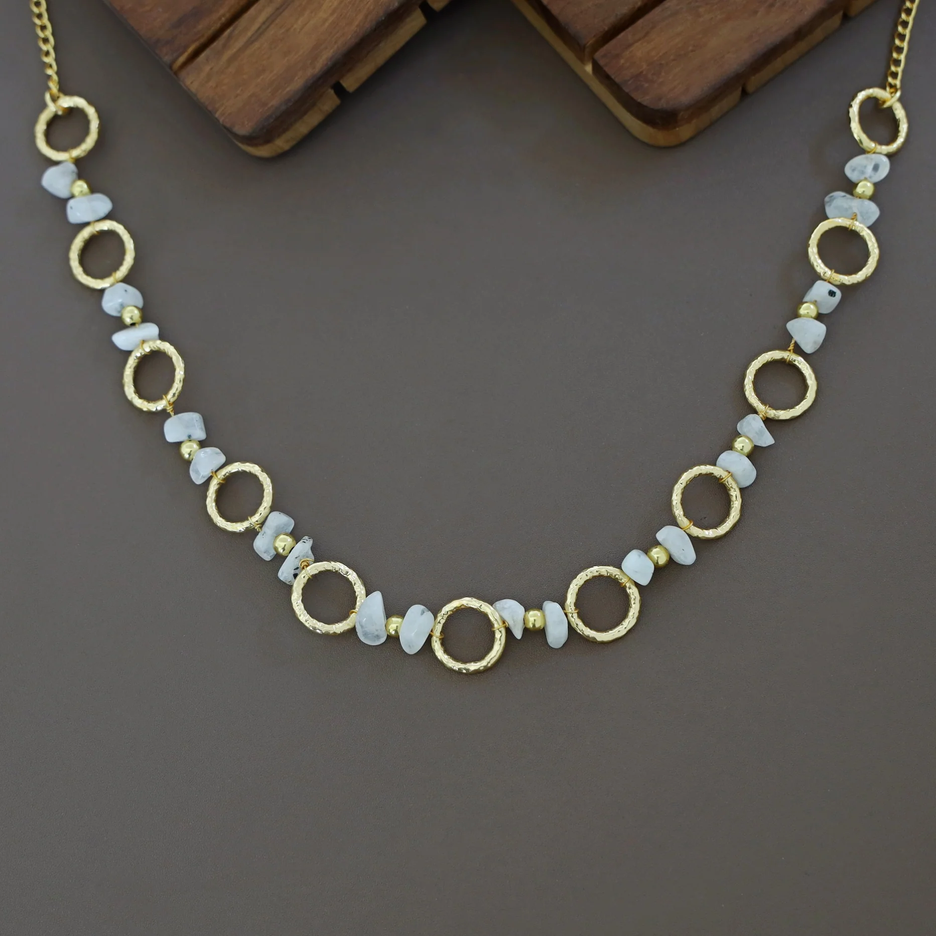 Jismi Golden Hammered Circle And Raw Stone Neckpiece - Image 5