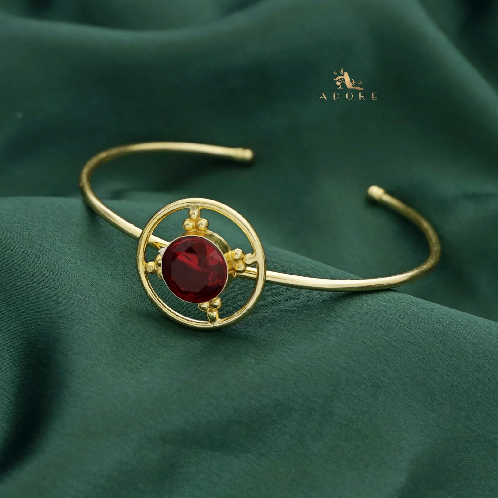 Golden Circle Dotted Glossy Bangle - Image 8