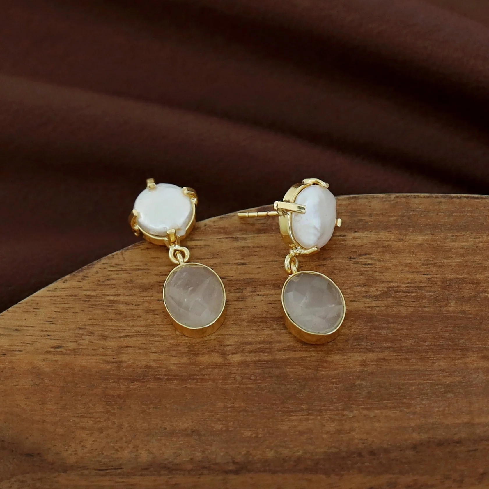 Golden Claw Baroque + Oval Glossy Earring - Image 6