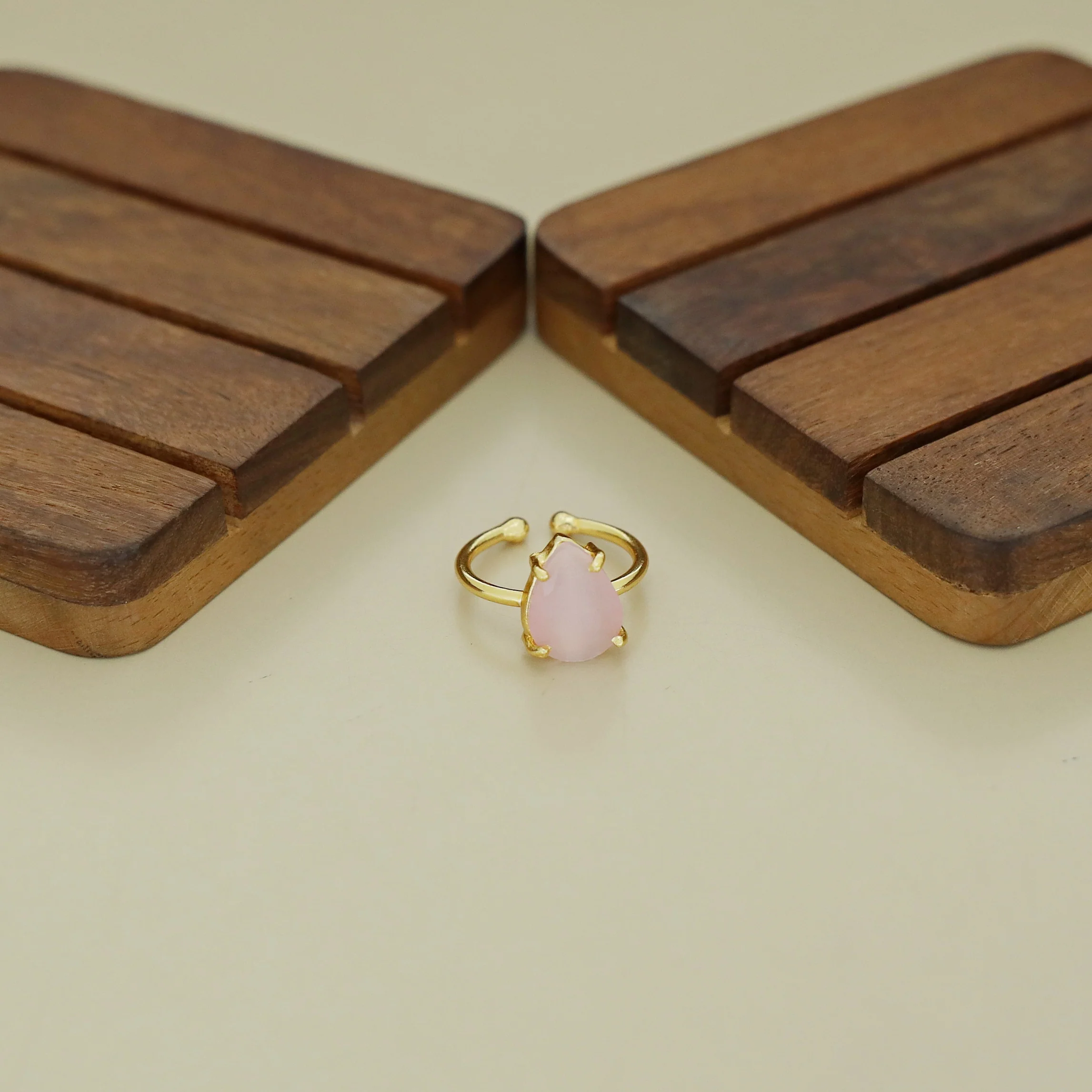 Golden Claw Glossy Drop Ring - Image 20