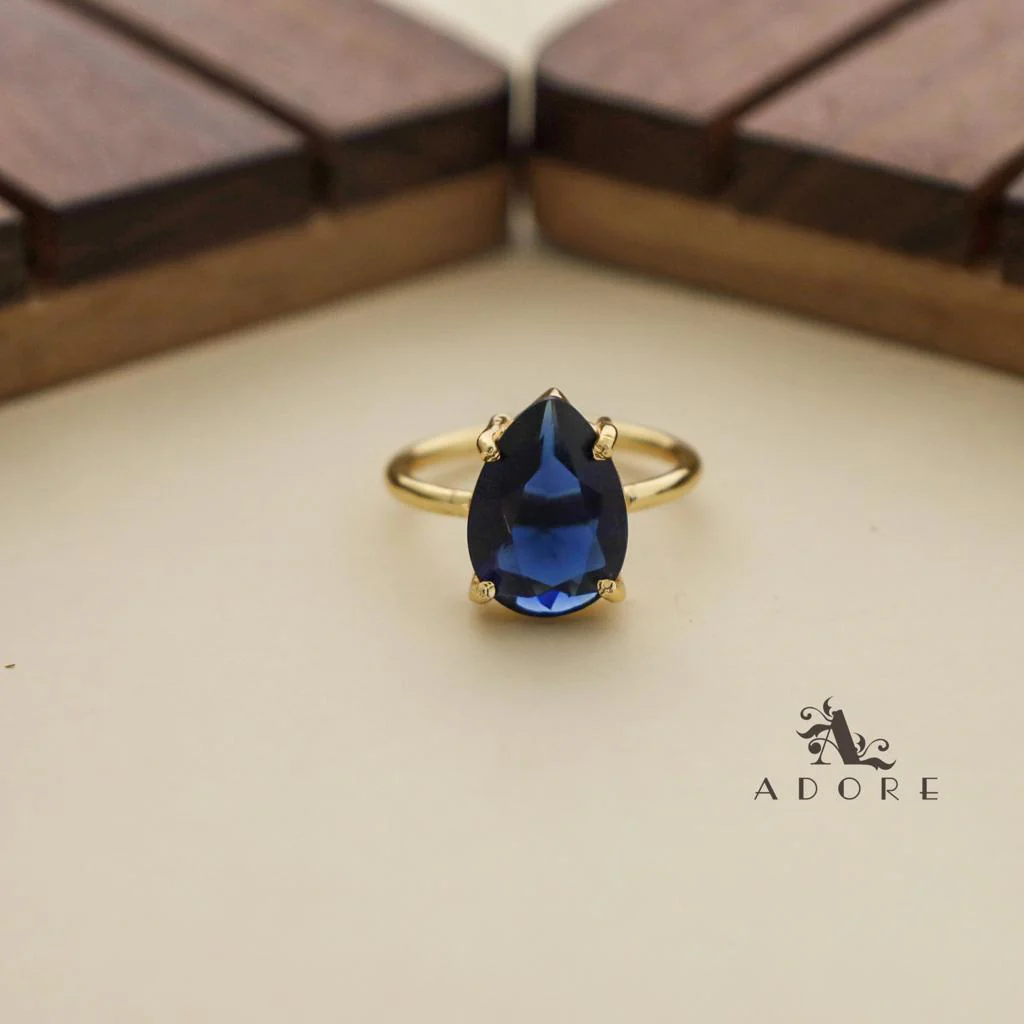Golden Claw Glossy Drop Ring - Image 4