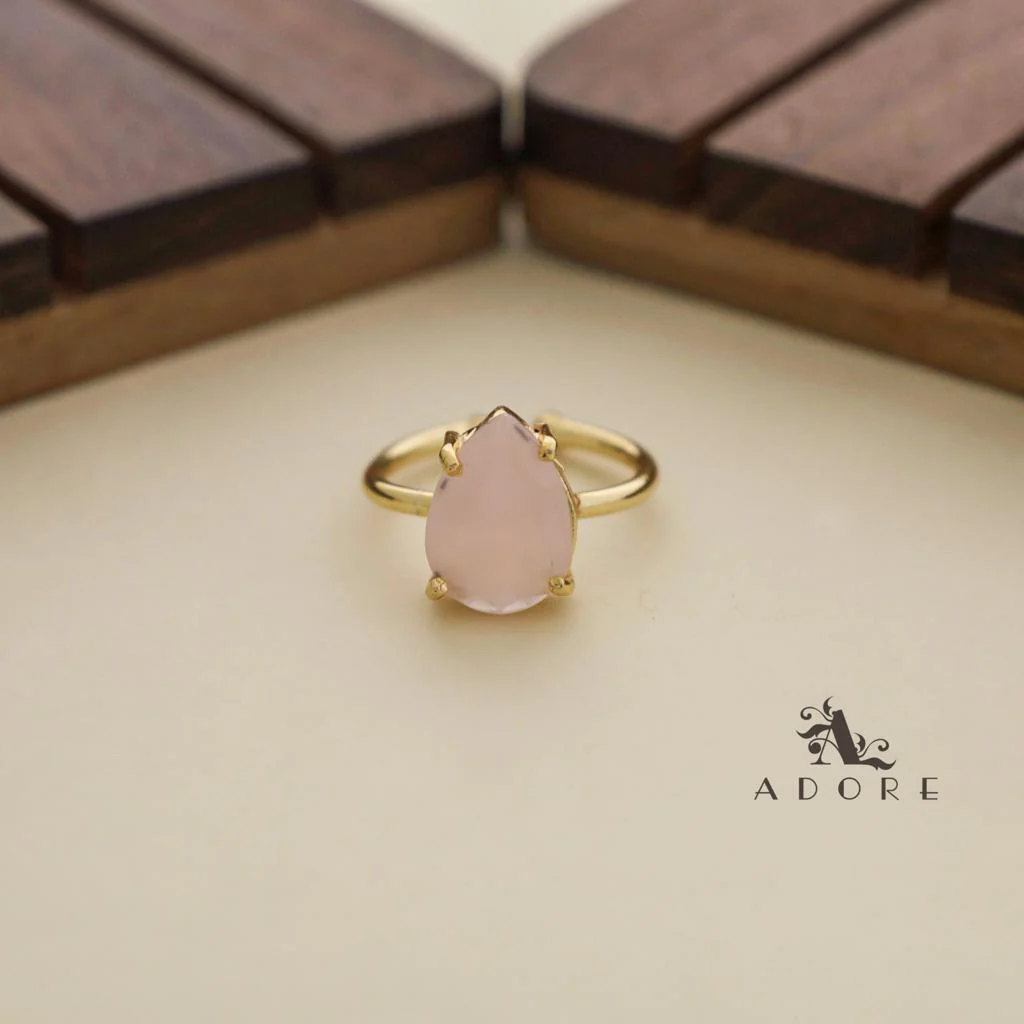 Golden Claw Glossy Drop Ring - Image 6