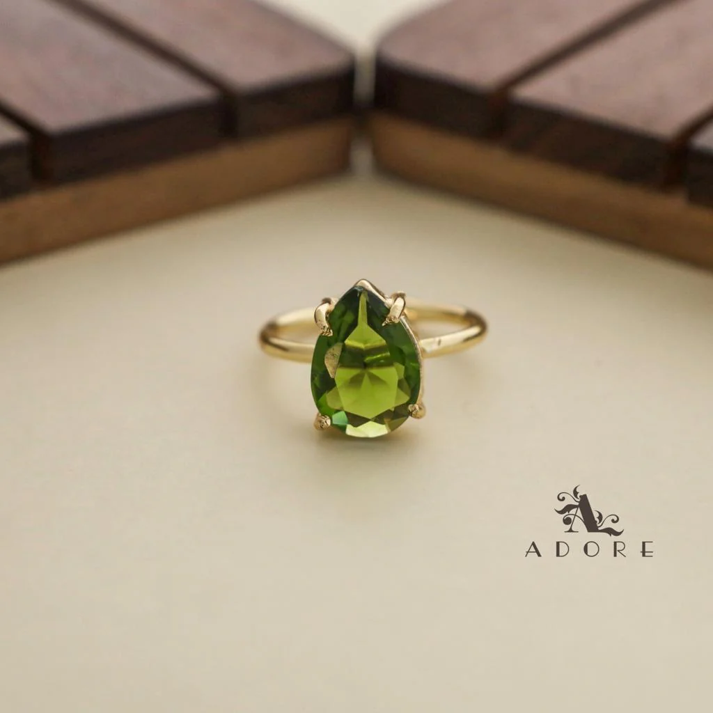 Golden Claw Glossy Drop Ring - Image 9