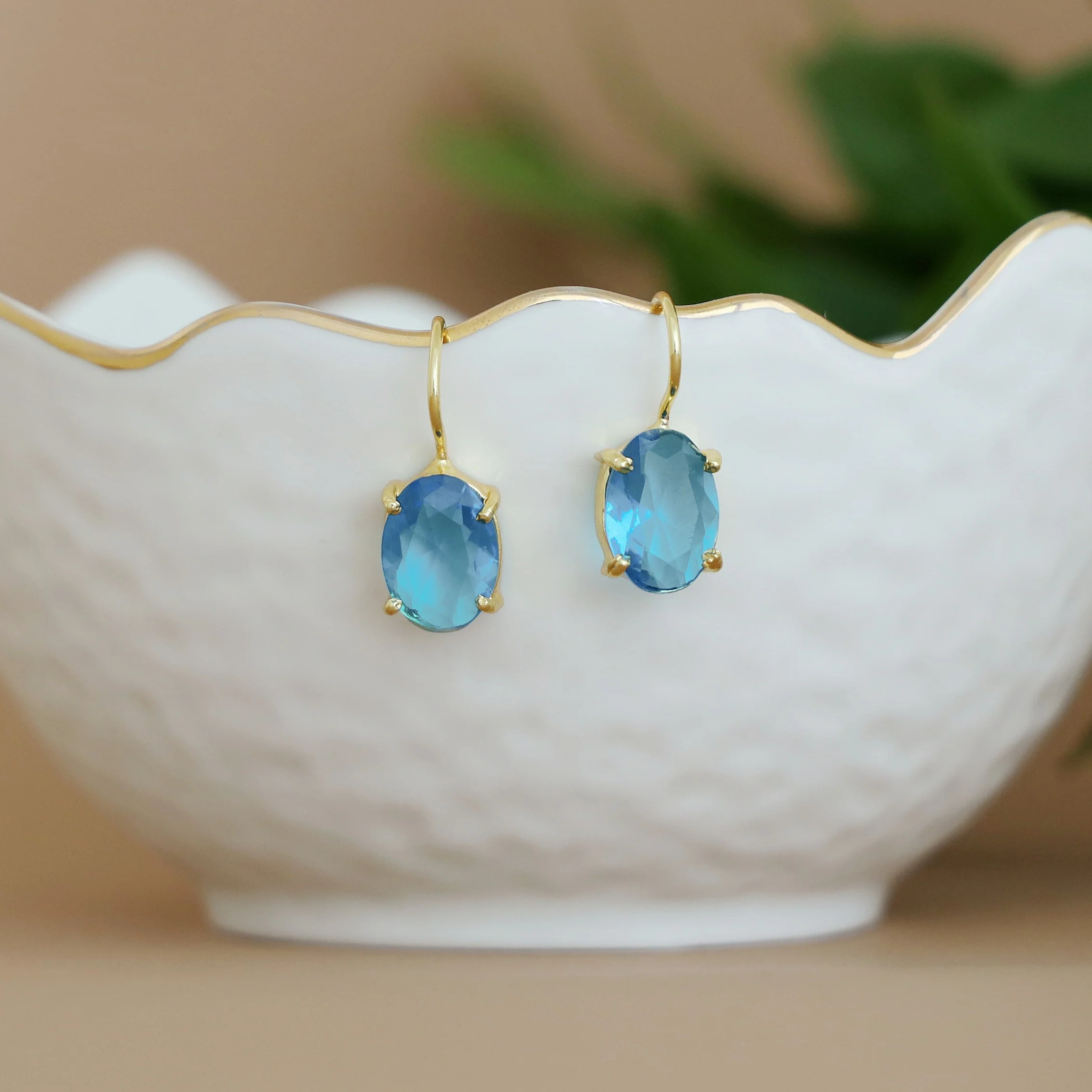 Golden Claw Glossy Oval Drops - Image 12