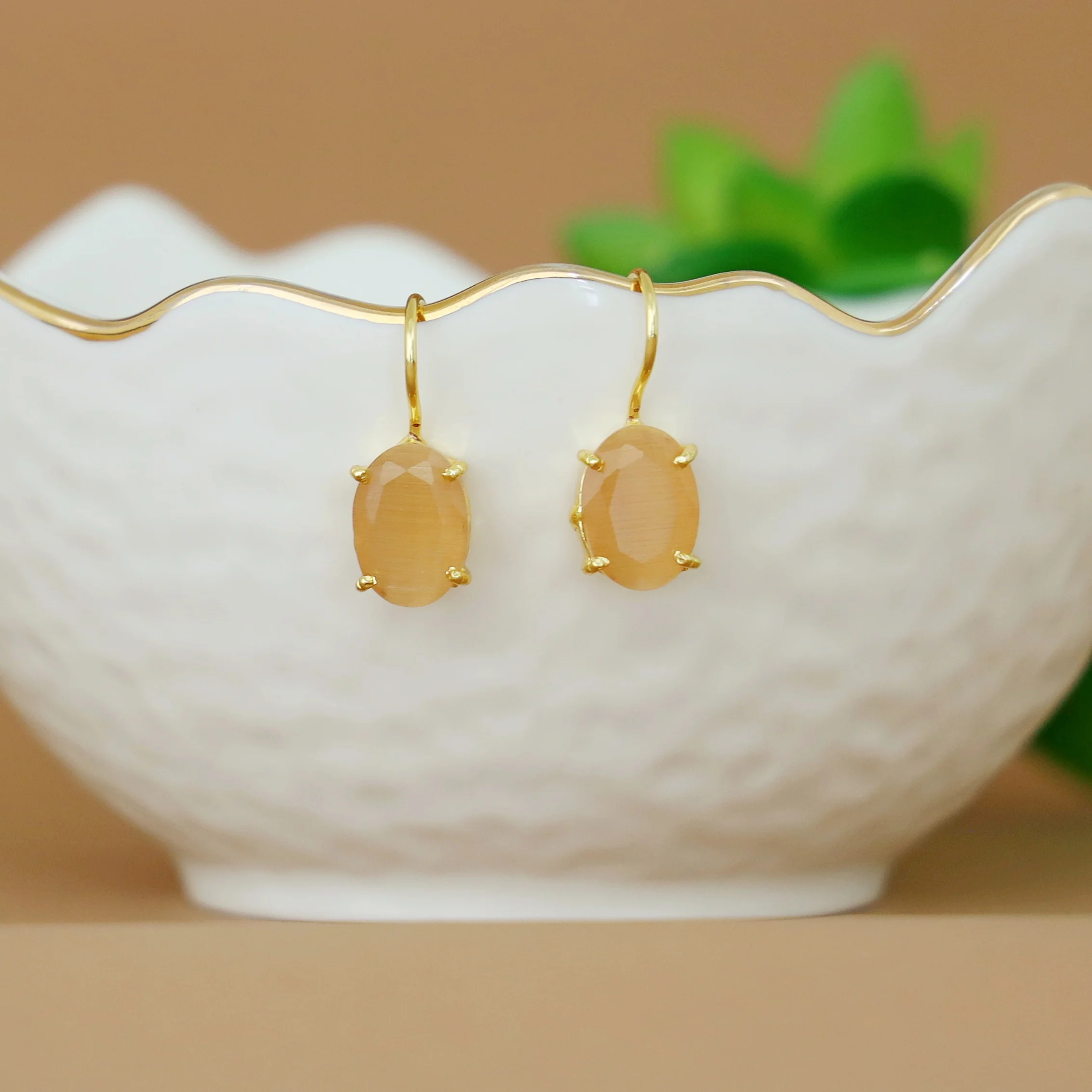 Golden Claw Glossy Oval Drops - Image 22