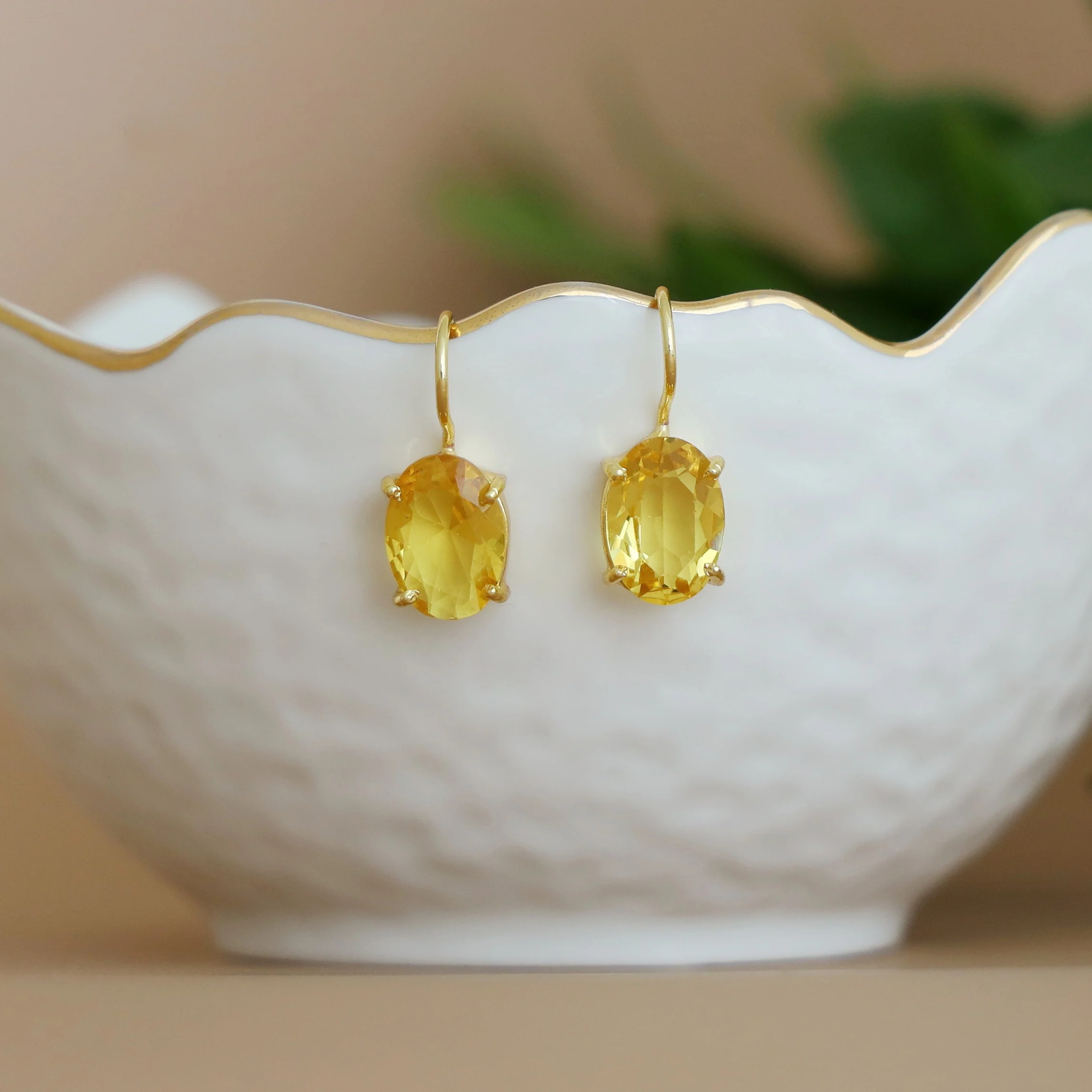 Golden Claw Glossy Oval Drops - Image 24