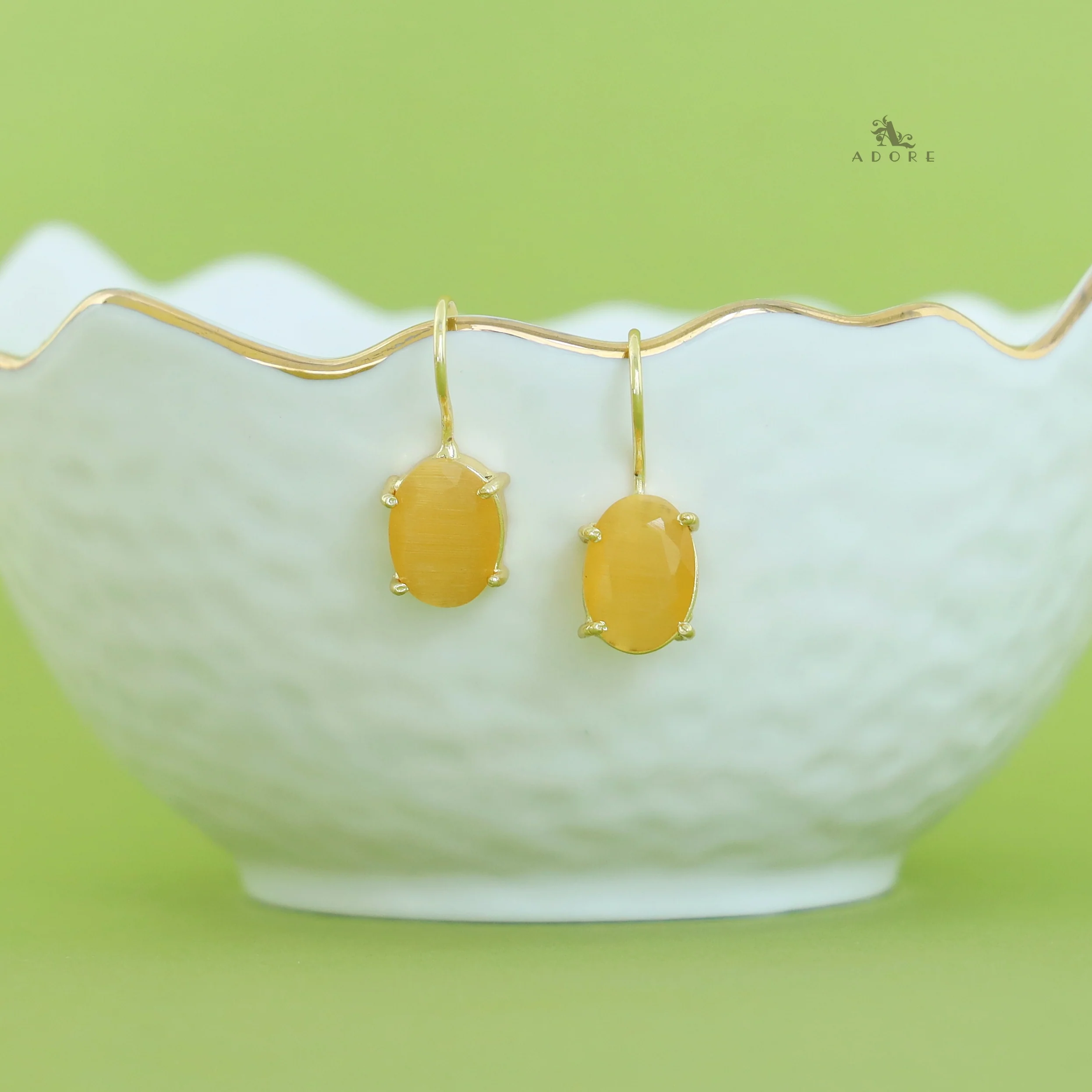 Golden Claw Glossy Oval Drops - Image 47