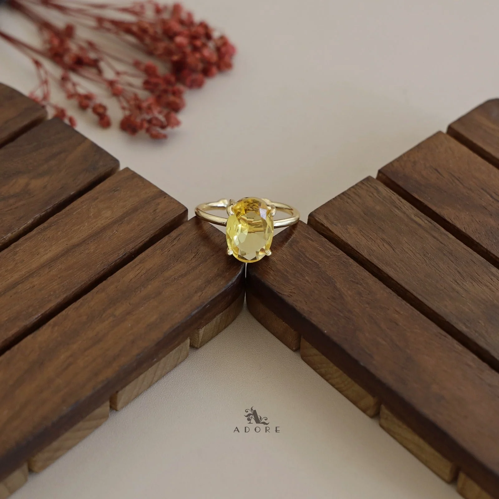 Golden Claw Glossy Oval Ring - Image 16