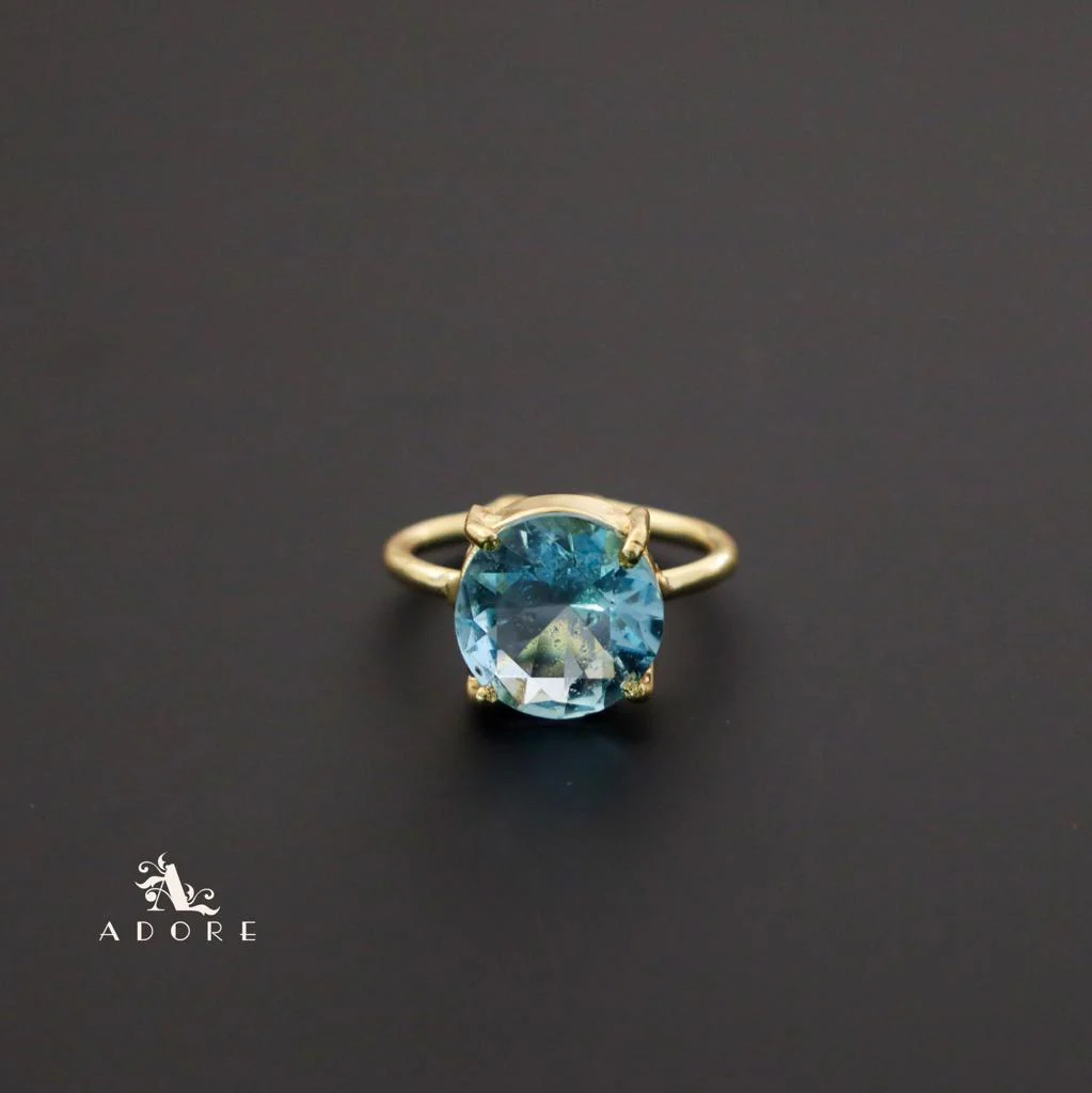 Golden Claw Glossy Round Ring - Image 13