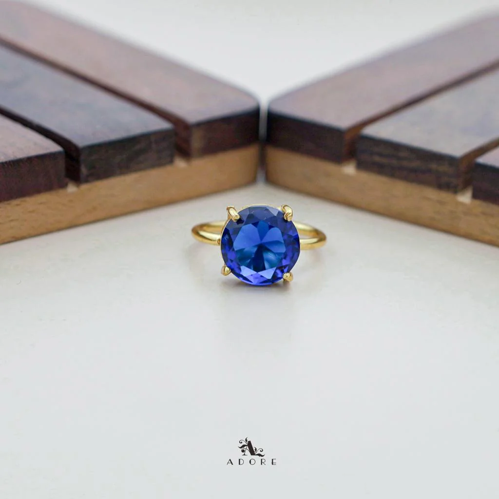 Golden Claw Glossy Round Ring - Image 21