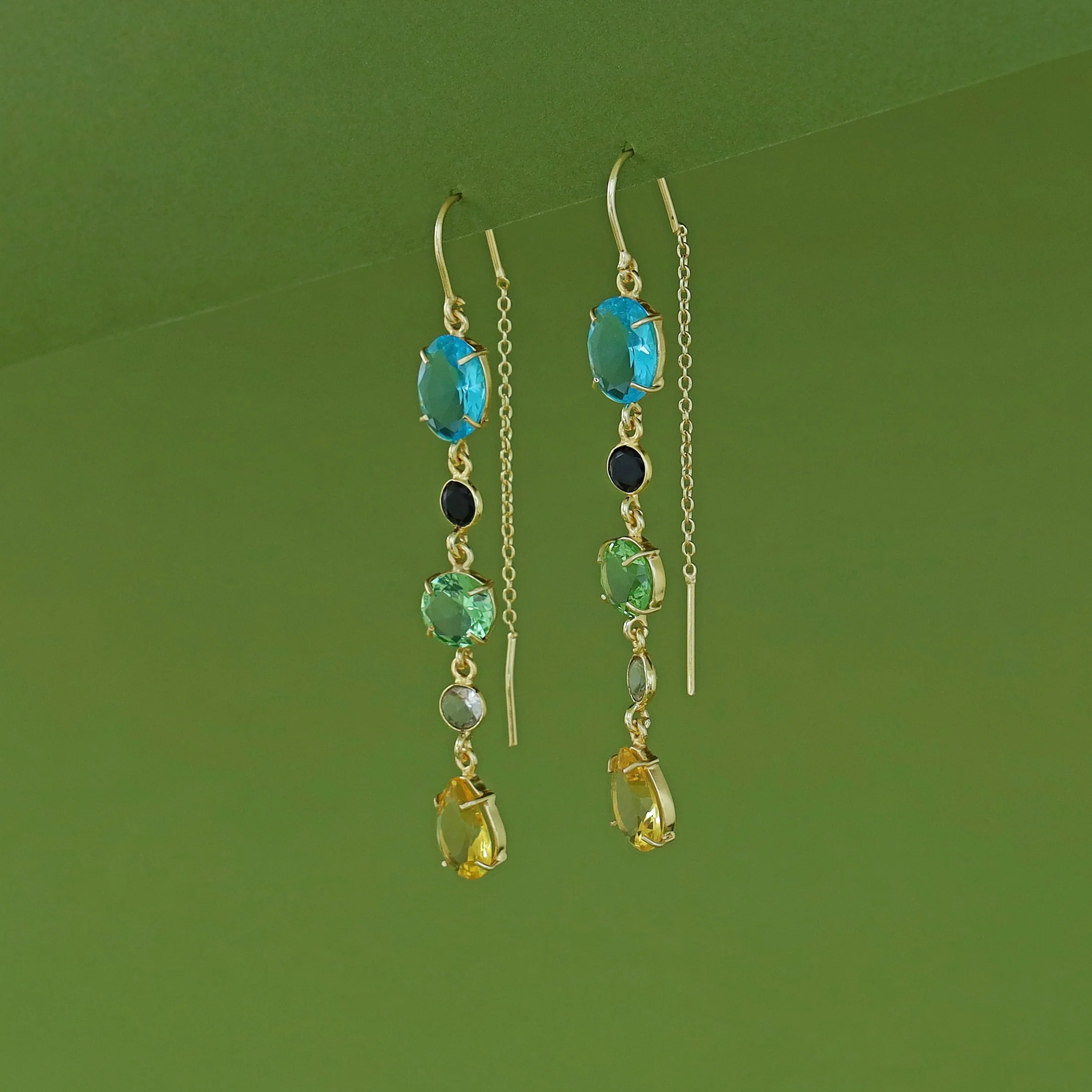 Golden Claw Glossy Stone Needle And Thread Earring - Image 10