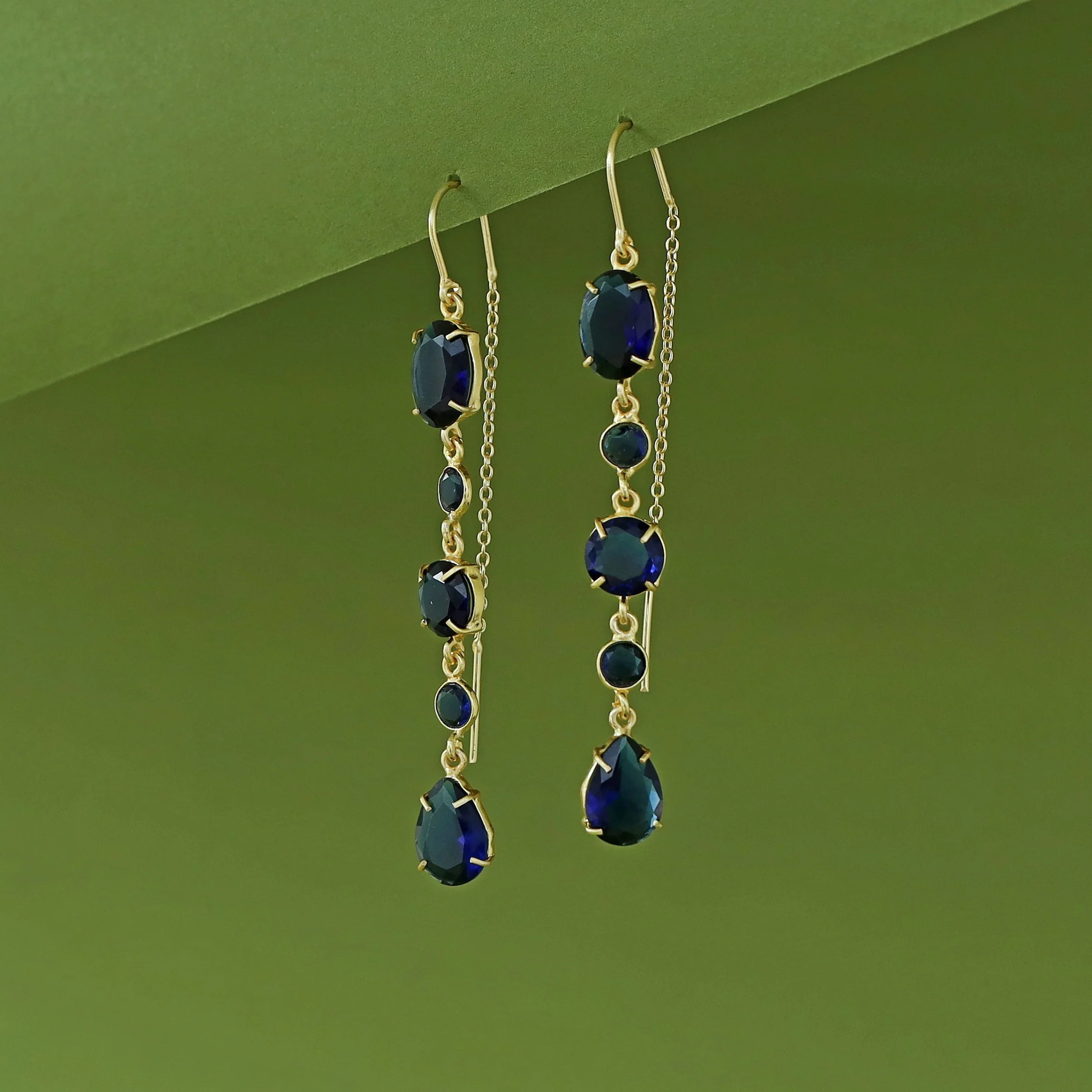 Golden Claw Glossy Stone Needle And Thread Earring - Image 4