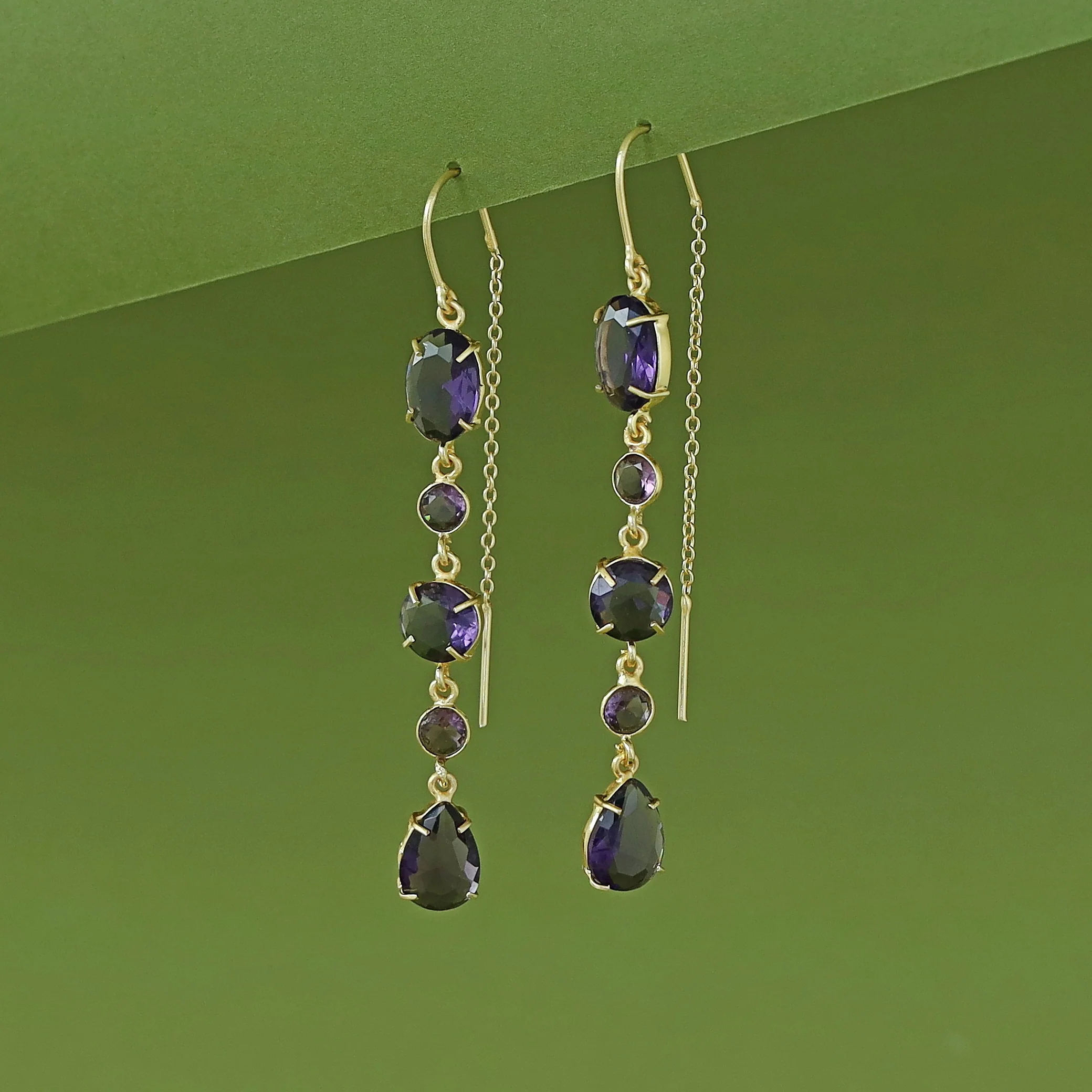 Golden Claw Glossy Stone Needle And Thread Earring - Image 7