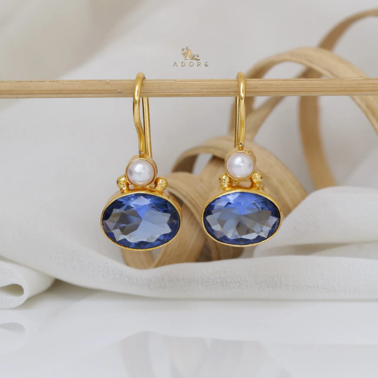 Golden Dhaarini Pearl Earring - Image 14
