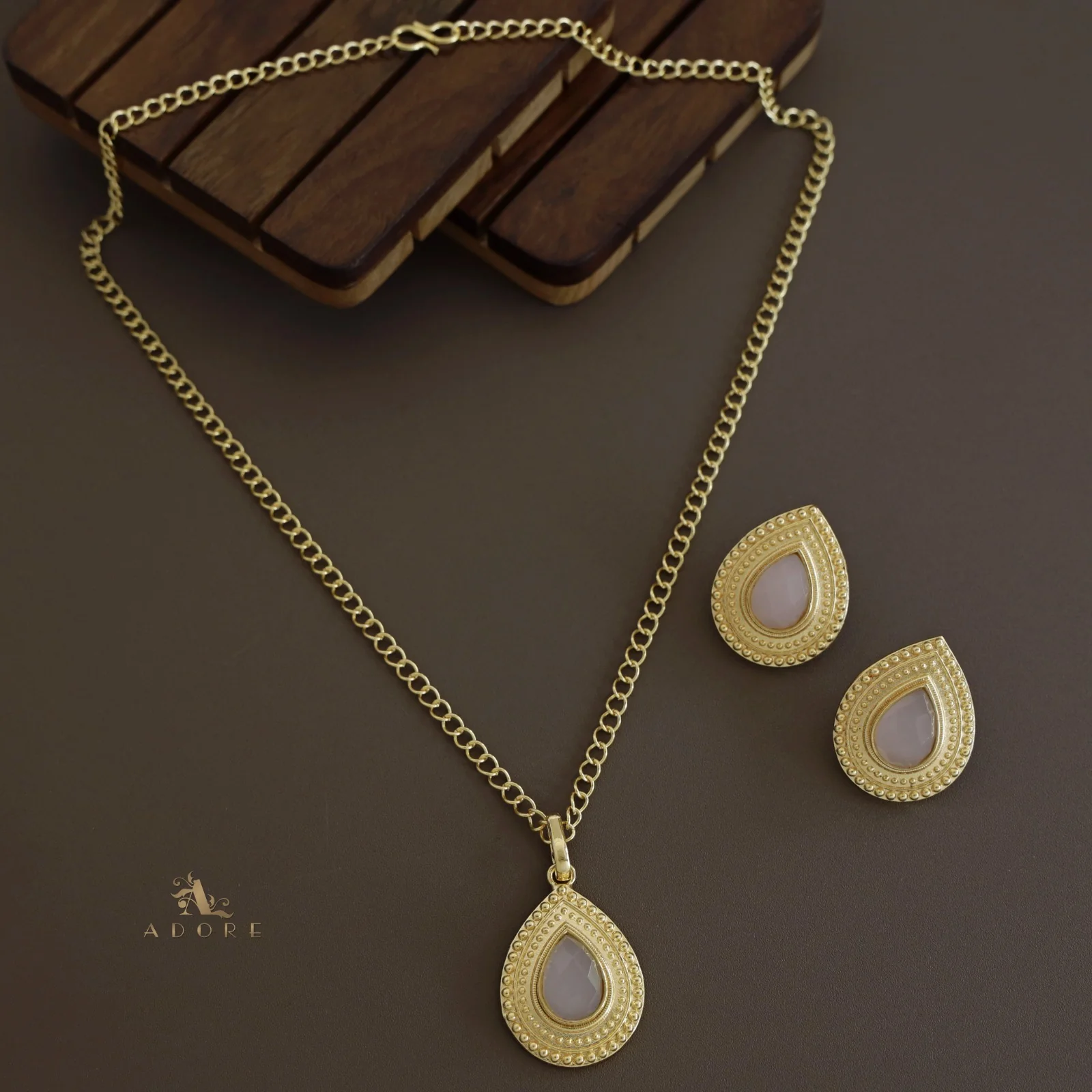 Golden Dotted Glossy Drop Long Neckpiece With Earring - Image 8
