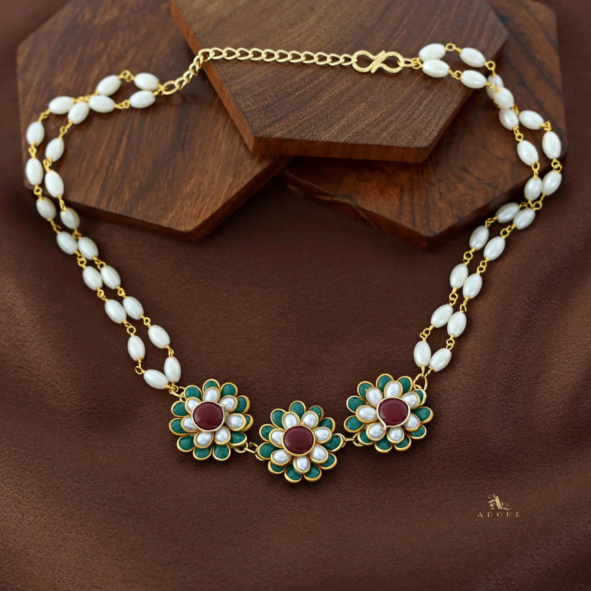 Golden Double Layer Tri Flower Pearl Choker - Image 7