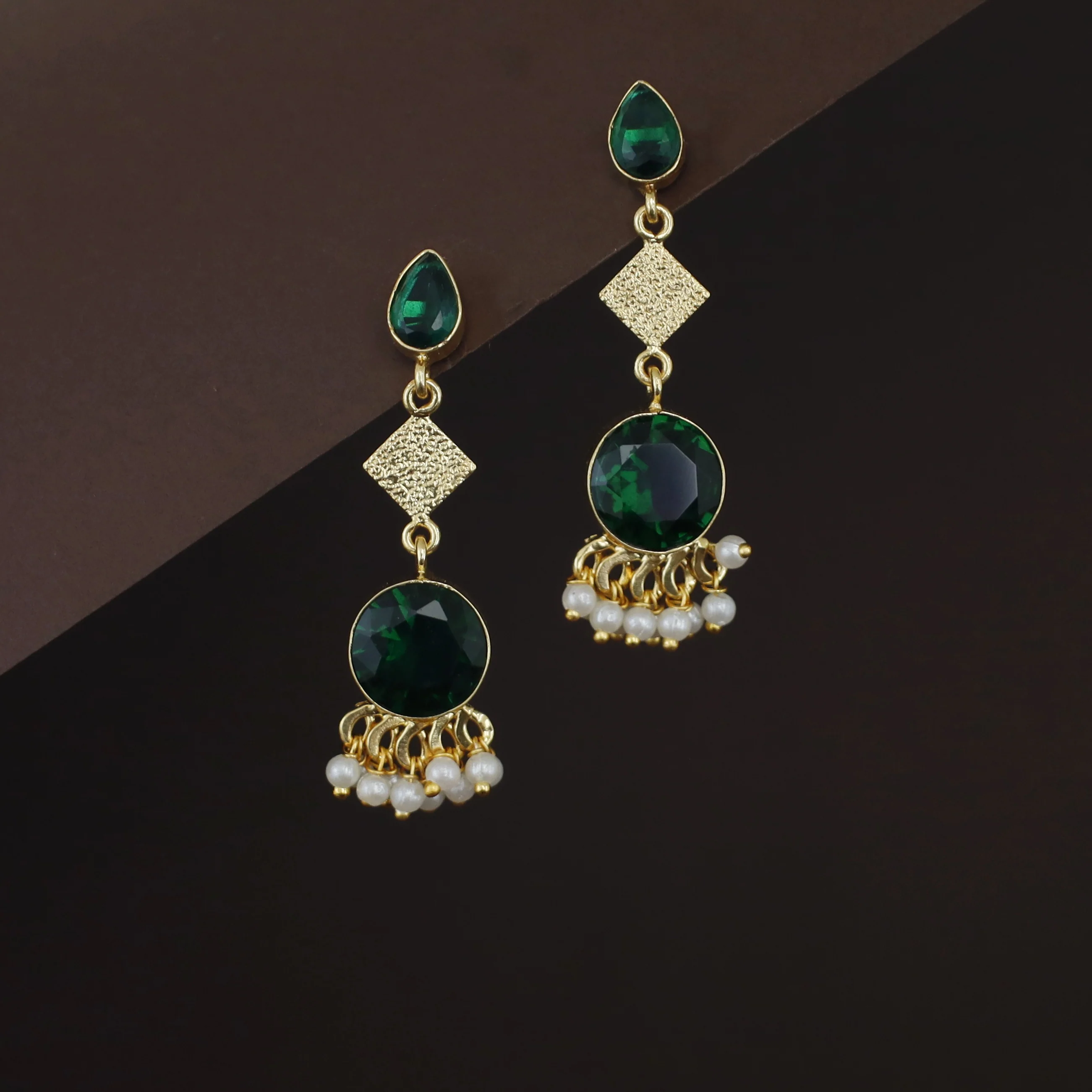 Ruth Drop Circle Glossy Cluster Pearl Earring - Image 2
