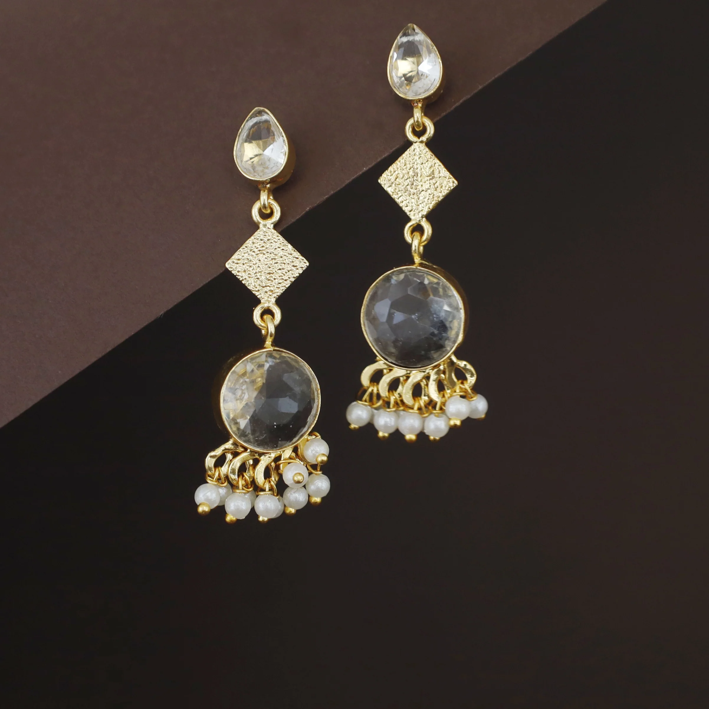 Ruth Drop Circle Glossy Cluster Pearl Earring - Image 3