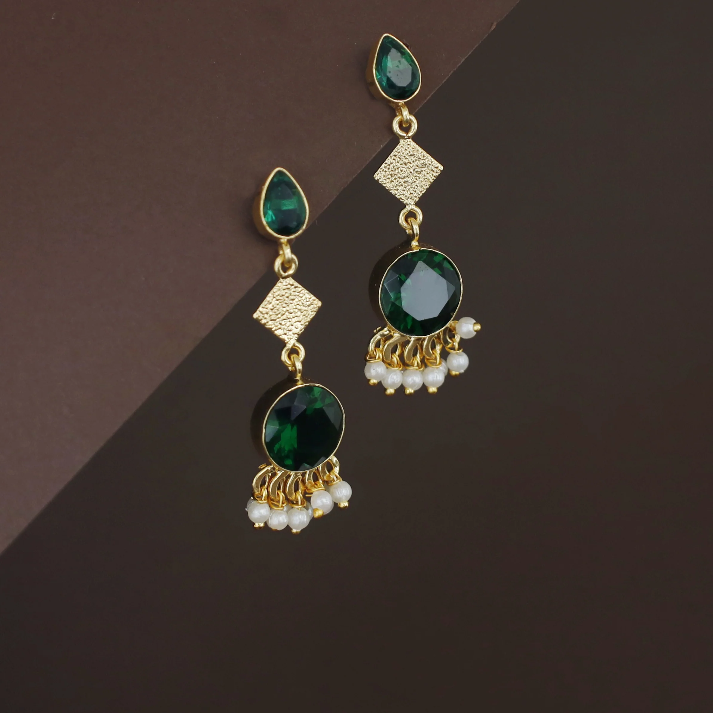 Ruth Drop Circle Glossy Cluster Pearl Earring - Image 6