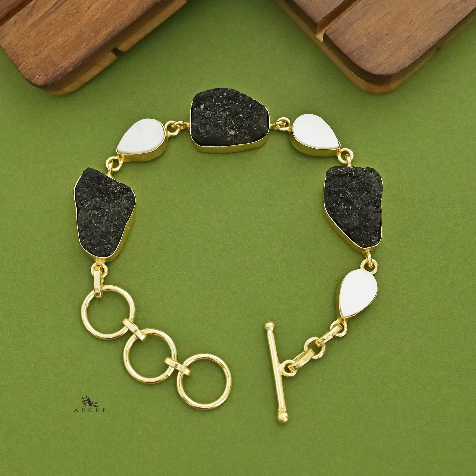 Golden Drop MOP + Druzy Stone Bracelet - Image 2