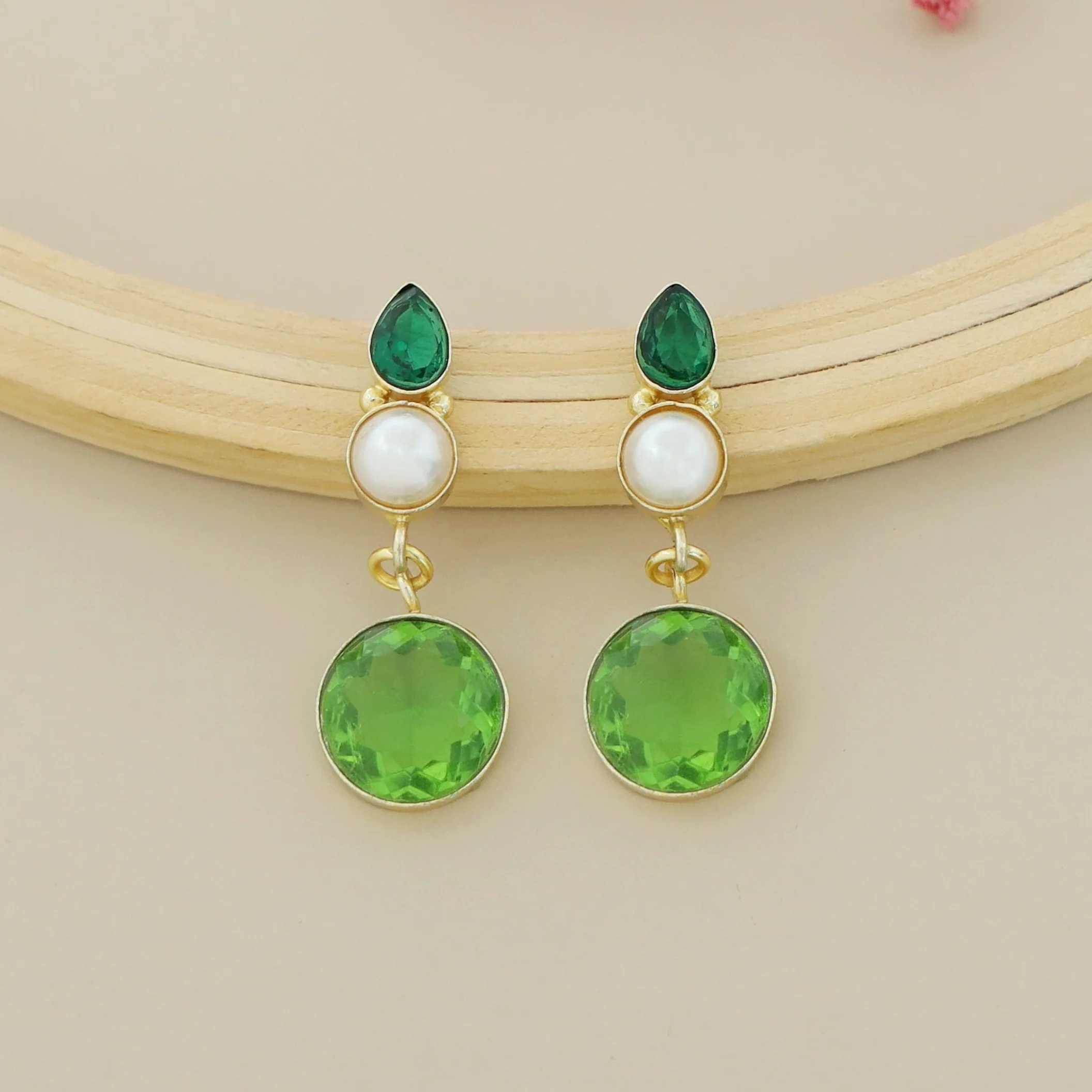 Hita Dual Glossy And Pearl Earring - Image 2
