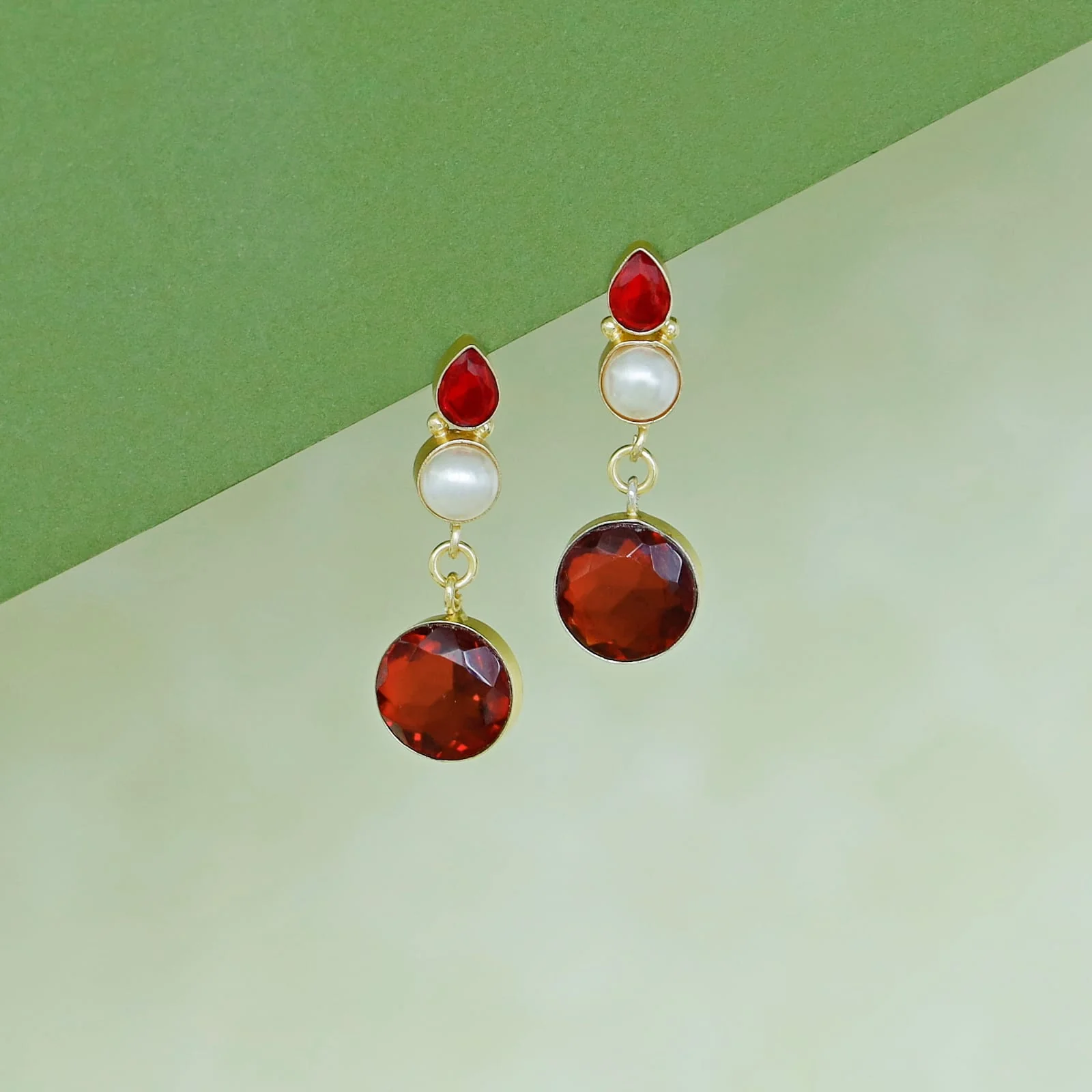 Hita Dual Glossy And Pearl Earring - Image 8