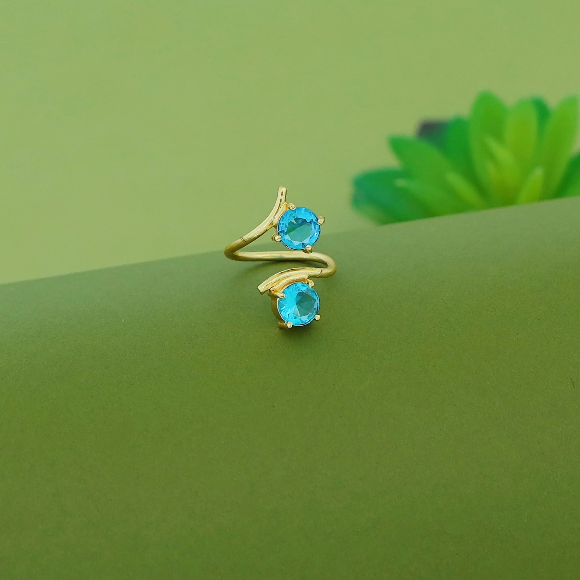 Golden Dual Glossy Ring - Image 2