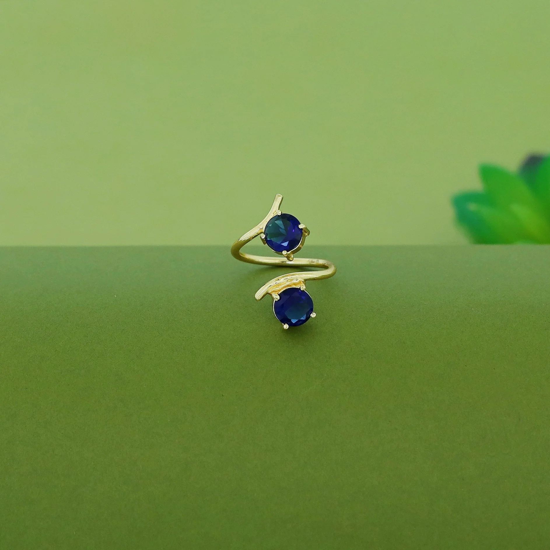 Golden Dual Glossy Ring - Image 9