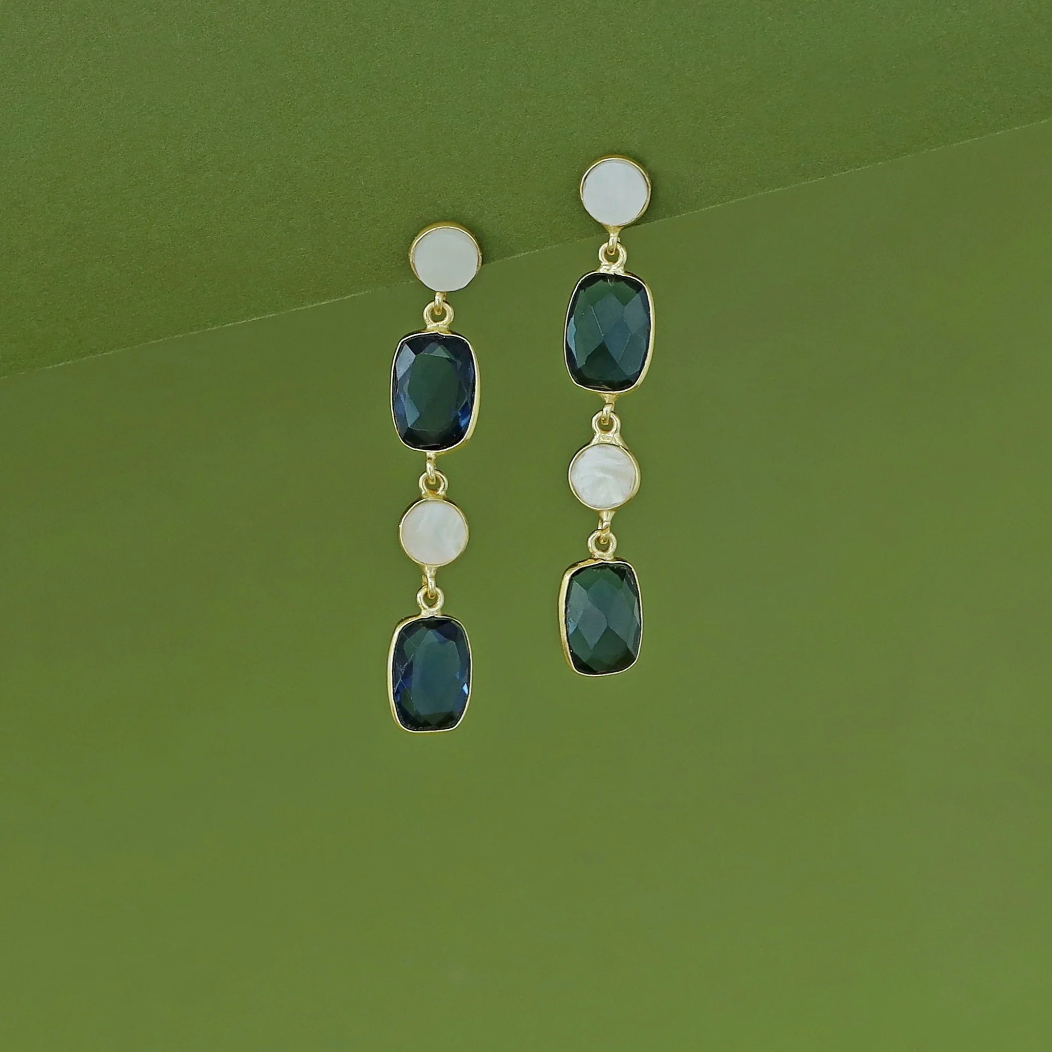 Eshita Golden Dual MOP + Glossy Earring - Image 6
