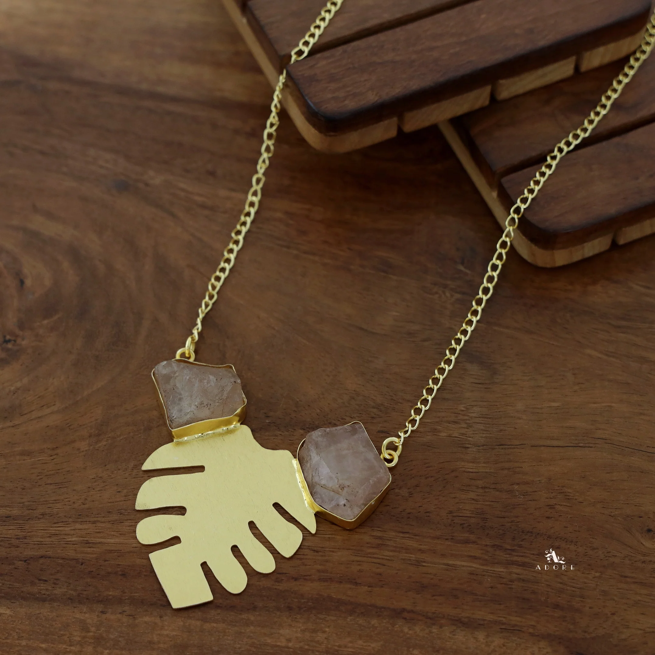 Golden Maple Leaf Dual Raw Stone Neckpiece - Image 12