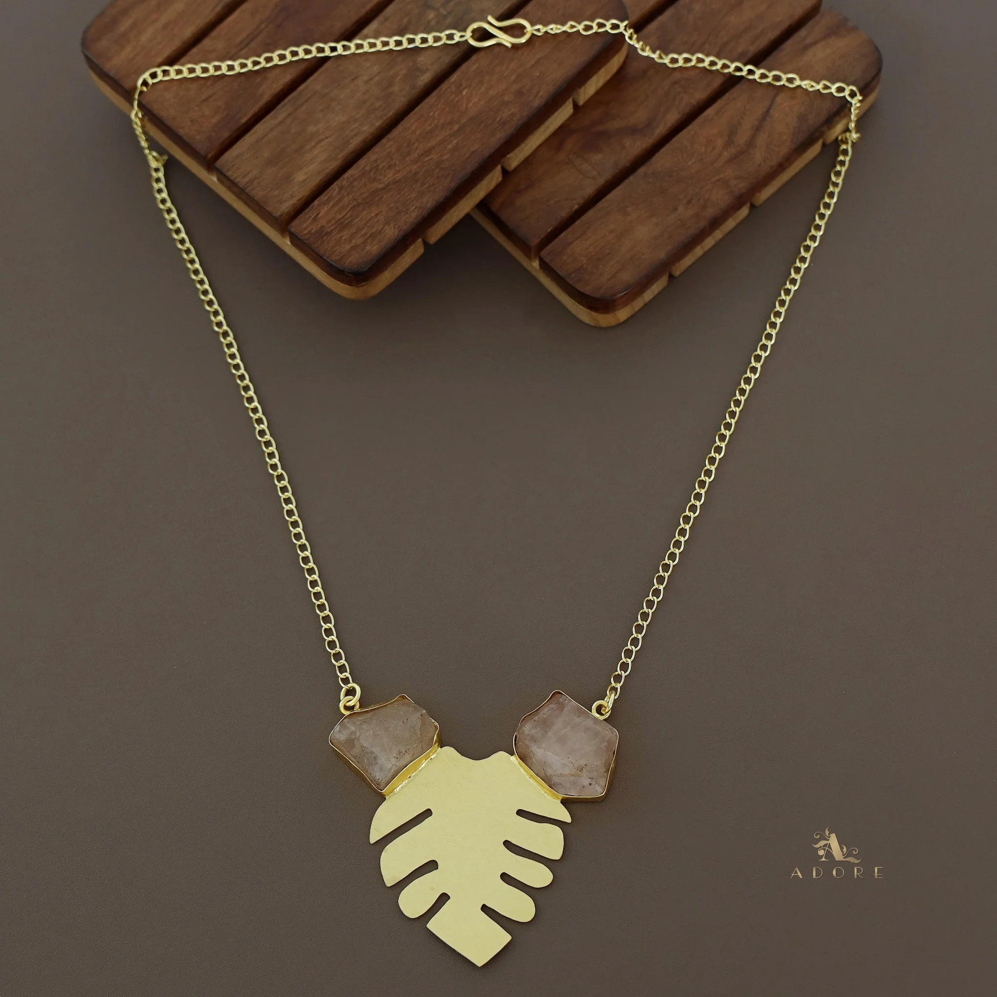 Golden Maple Leaf Dual Raw Stone Neckpiece - Image 14