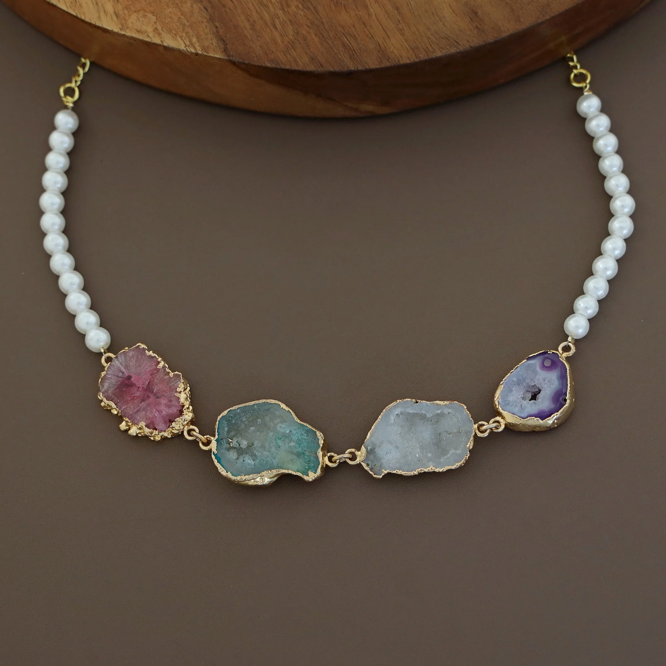 Golden Electro Plated Agate Choker - Image 10